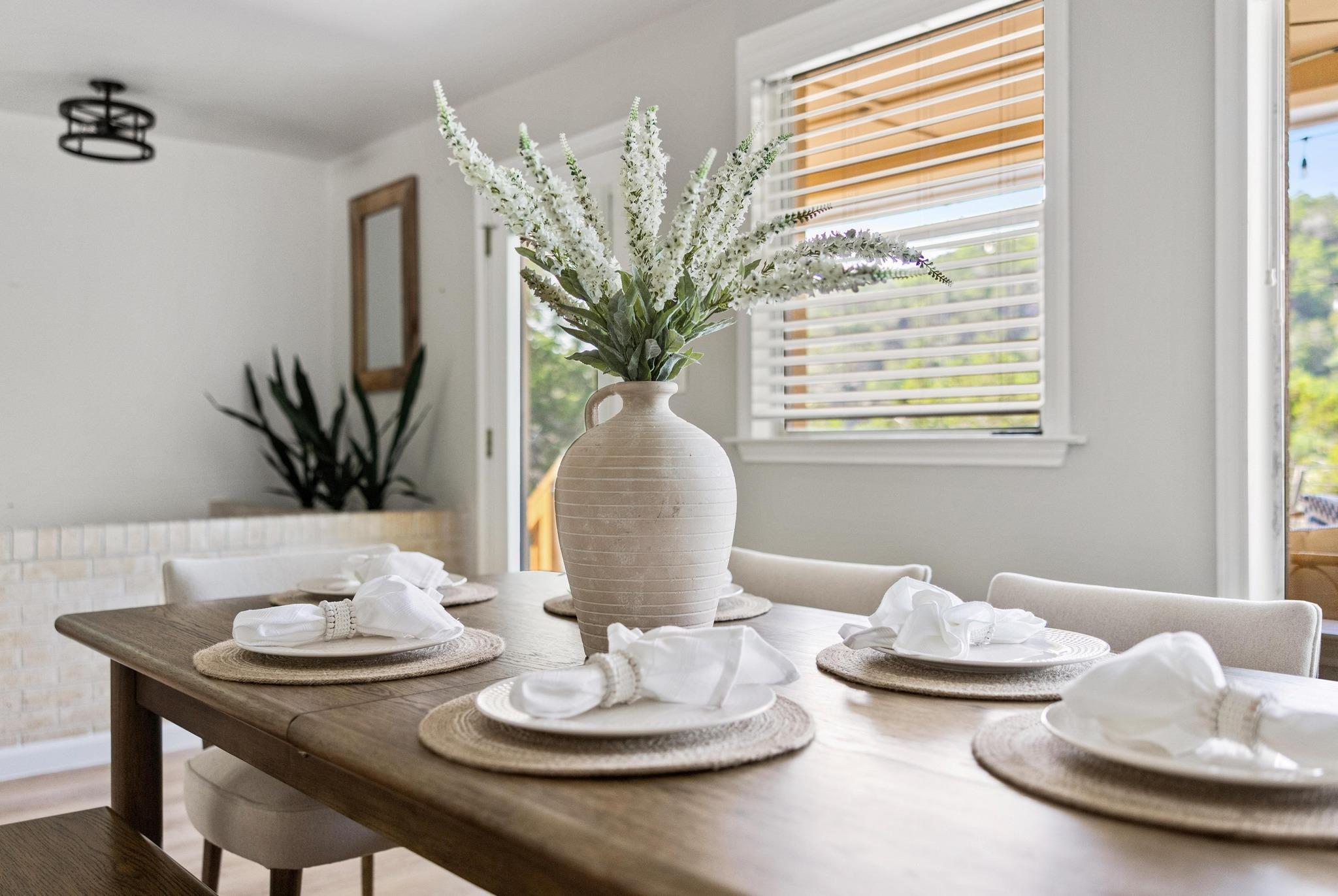 13566 Bullick Hollow Rd, Austin, TX 78726