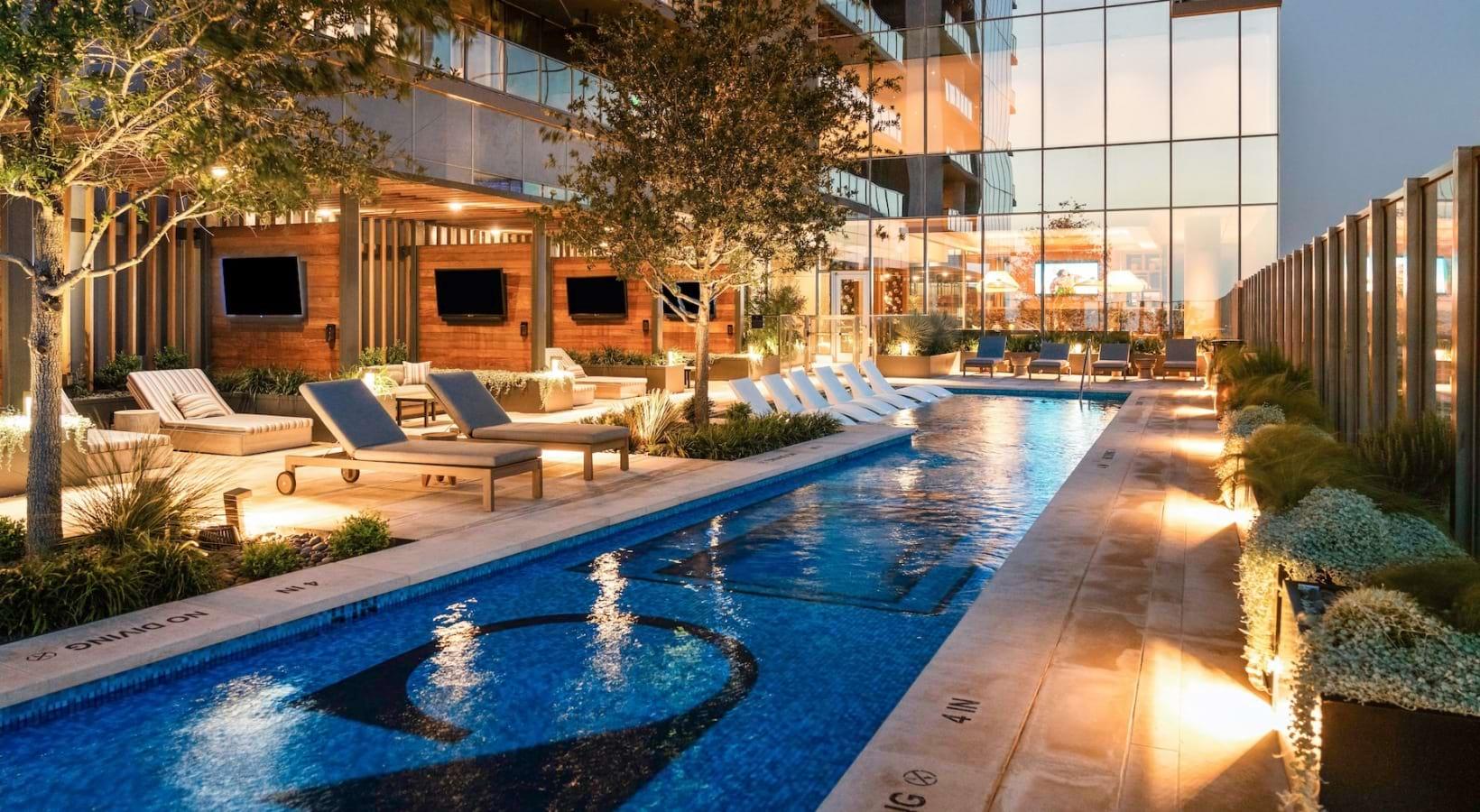 600 Guadalupe St # 4504, Austin, TX 78701