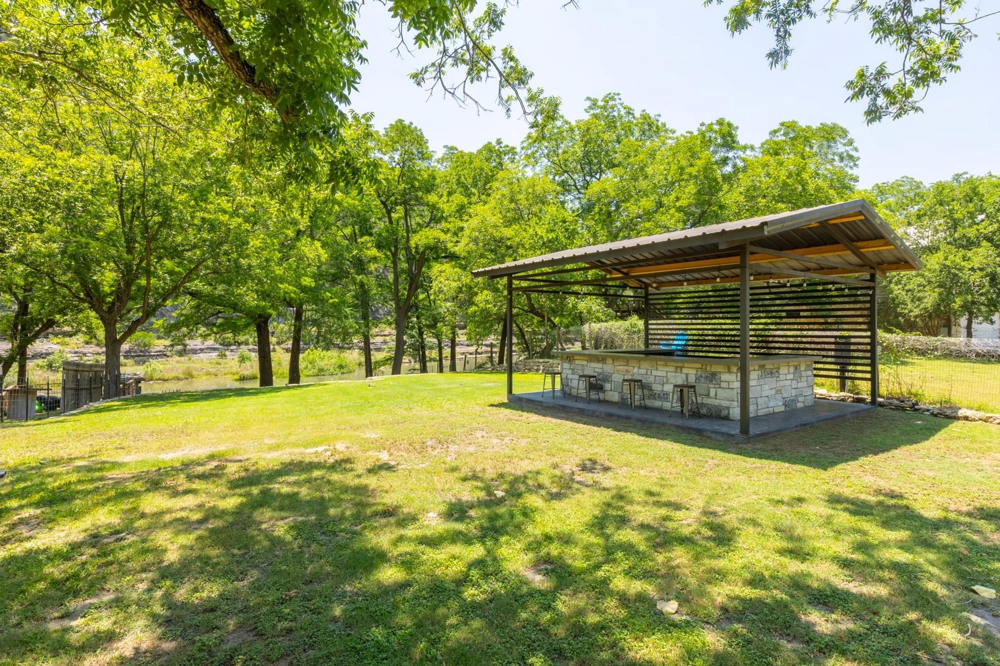 8560 RIVER RD Rd, New Braunfels, TX 78132