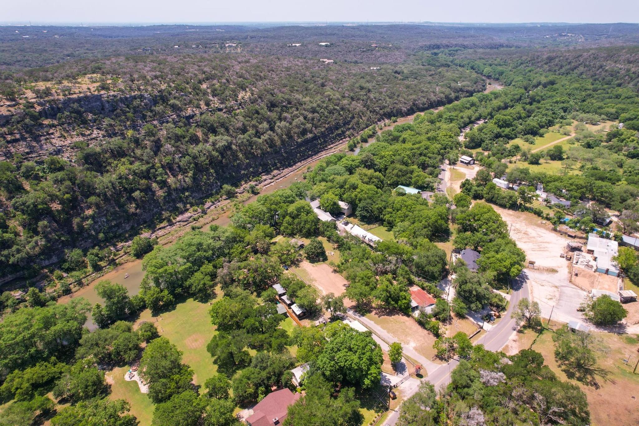 8560 RIVER RD Rd, New Braunfels, TX 78132