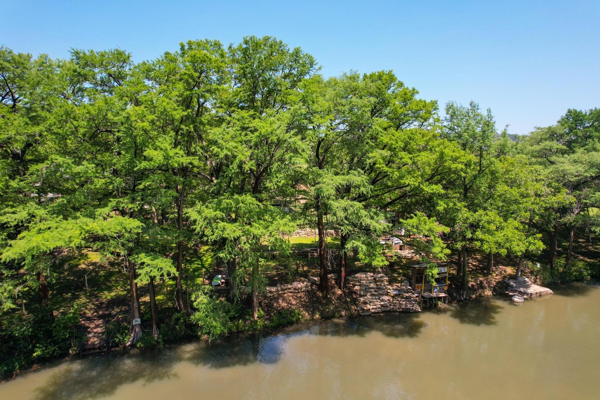 8560 RIVER RD Rd, New Braunfels, TX 78132