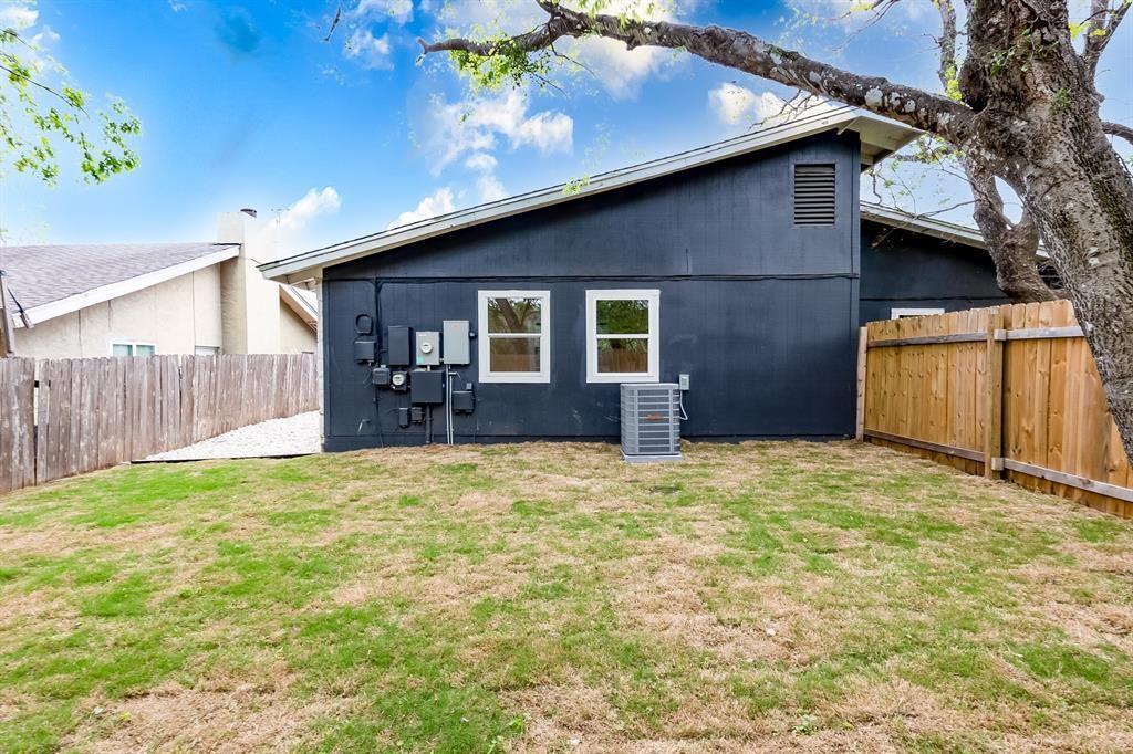 5200 Purple Sage Dr, Austin, TX 78724