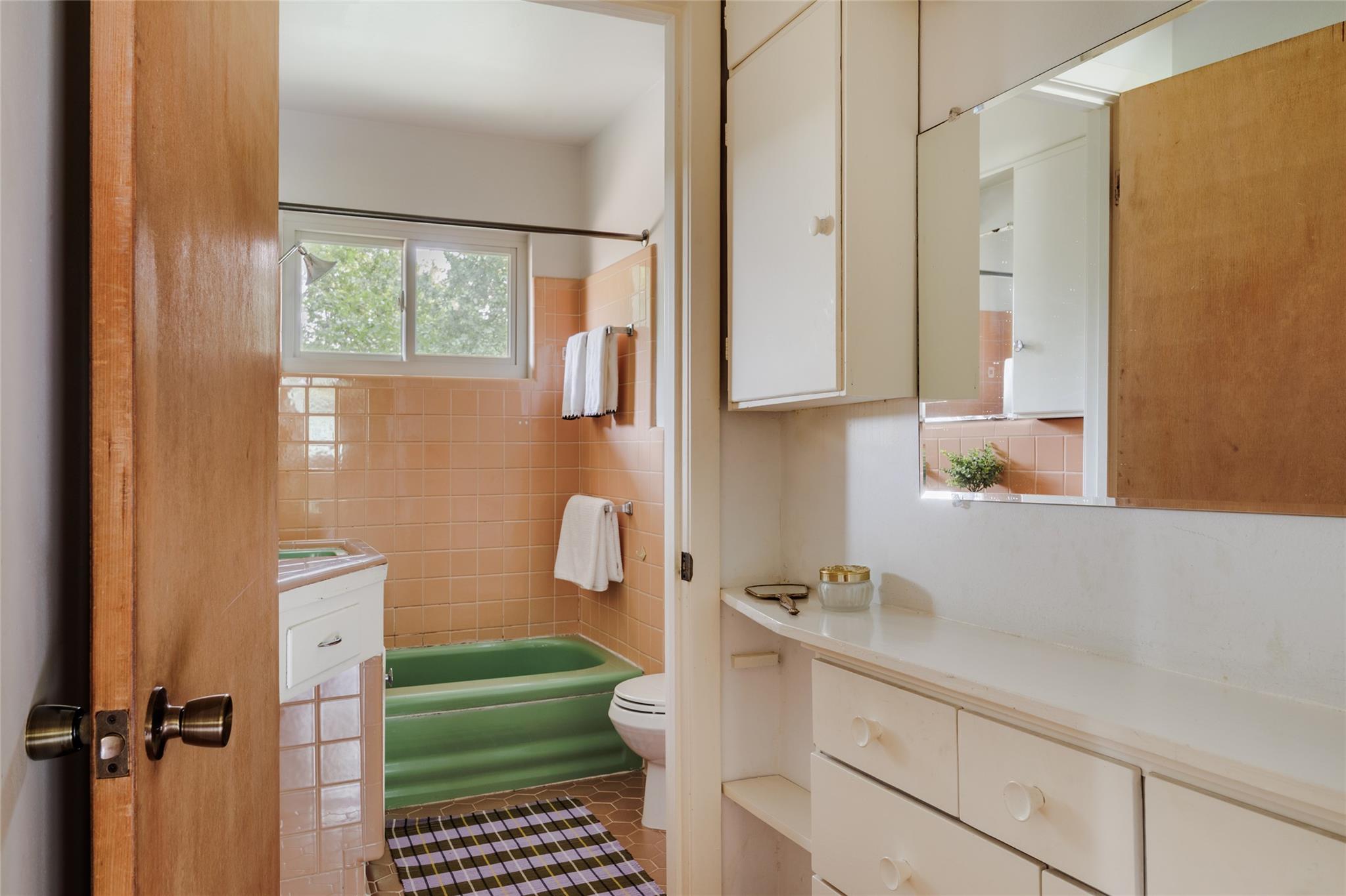 2300 Westworth Cir, Austin, TX 78704