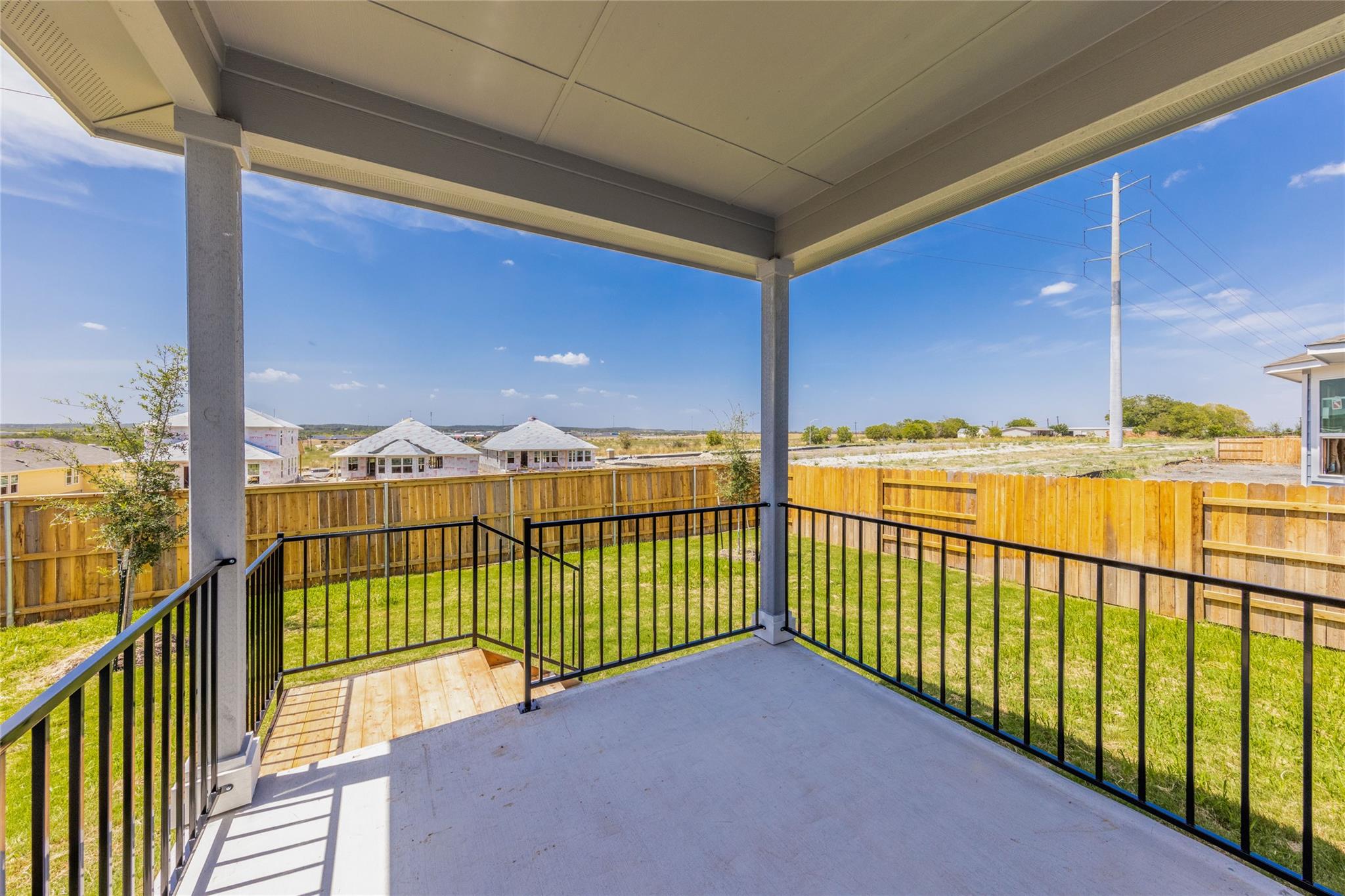 205 Spiny Lizard Ln, San Marcos, TX 78666