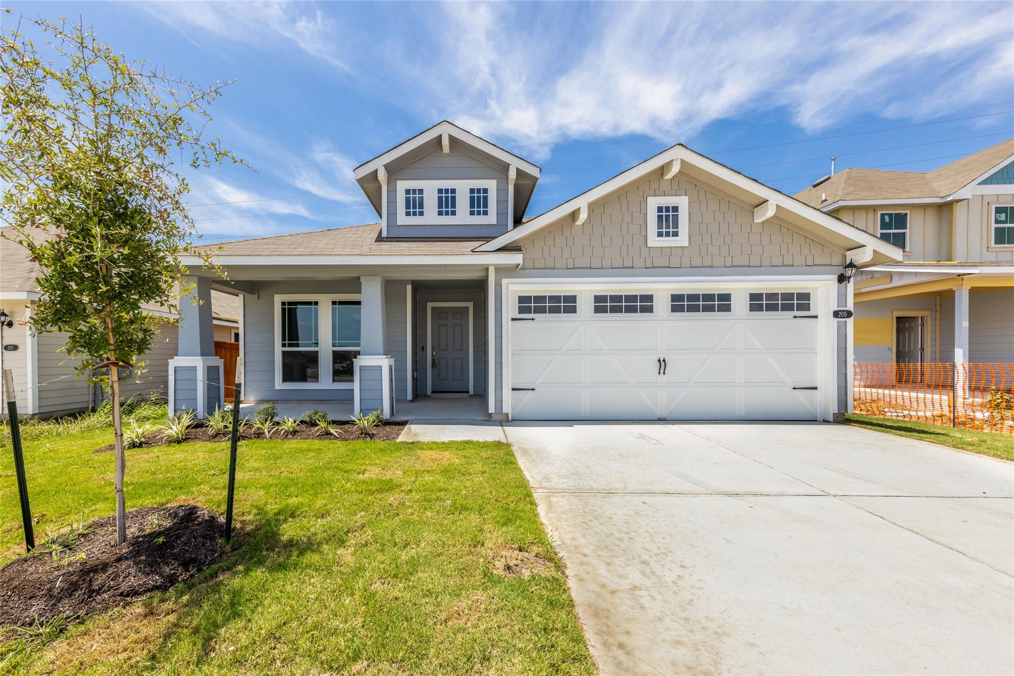 205 Spiny Lizard Ln, San Marcos, TX 78666