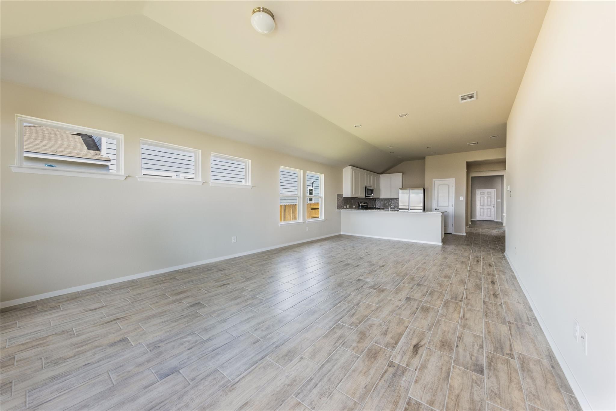 205 Spiny Lizard Ln, San Marcos, TX 78666