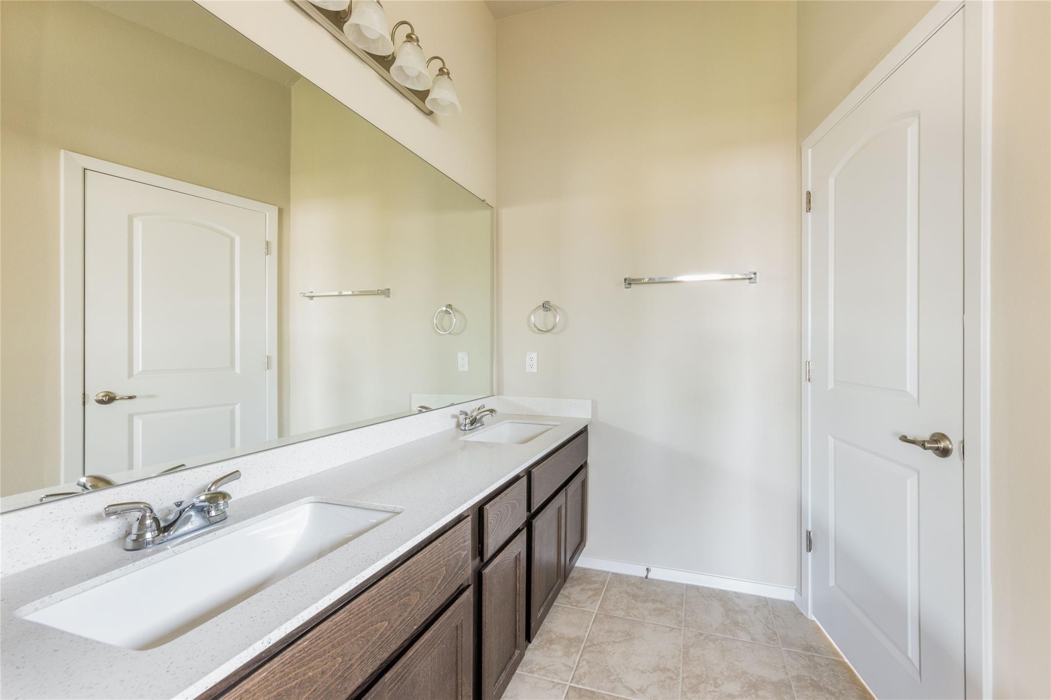 205 Spiny Lizard Ln, San Marcos, TX 78666