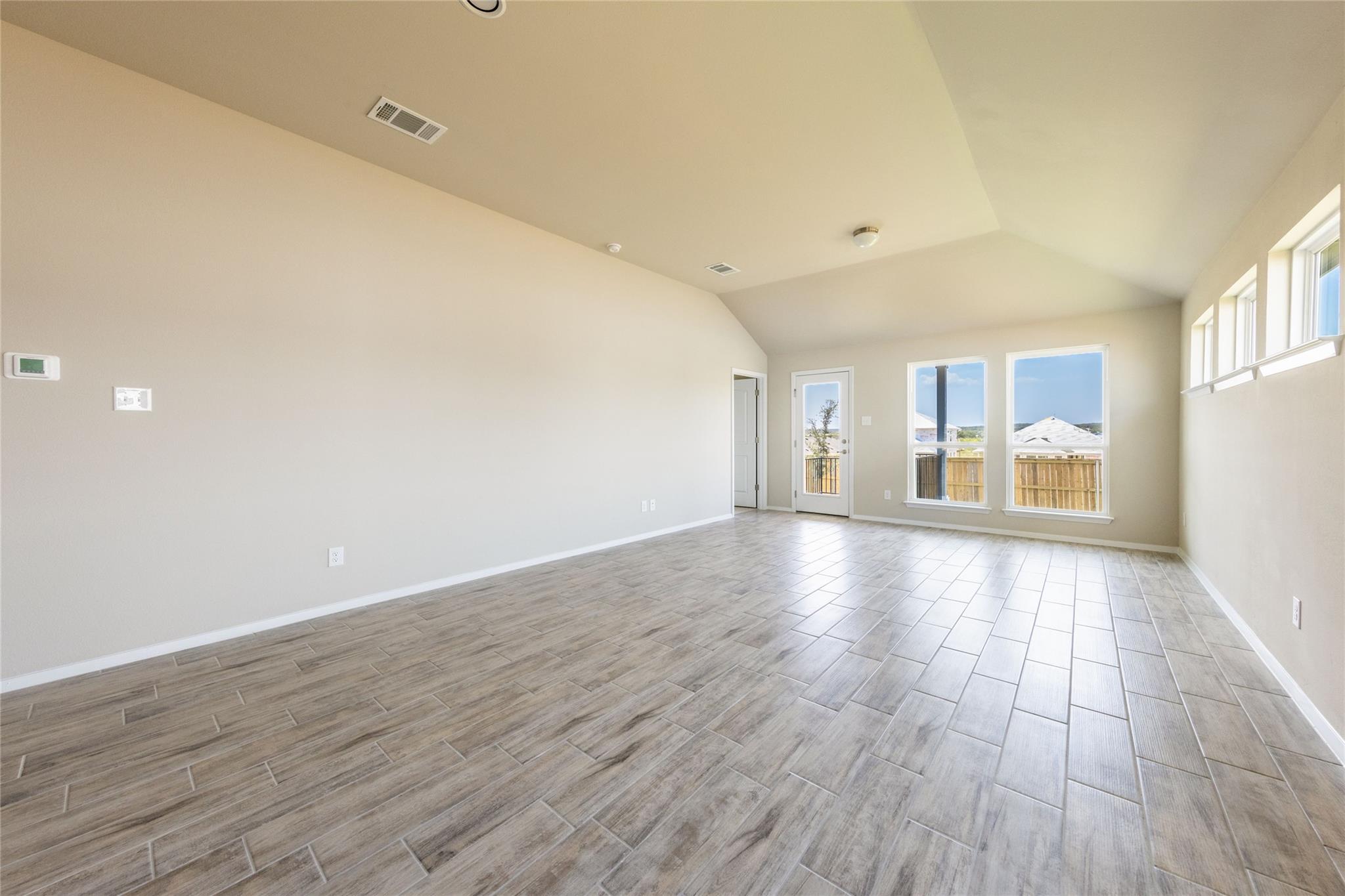 205 Spiny Lizard Ln, San Marcos, TX 78666