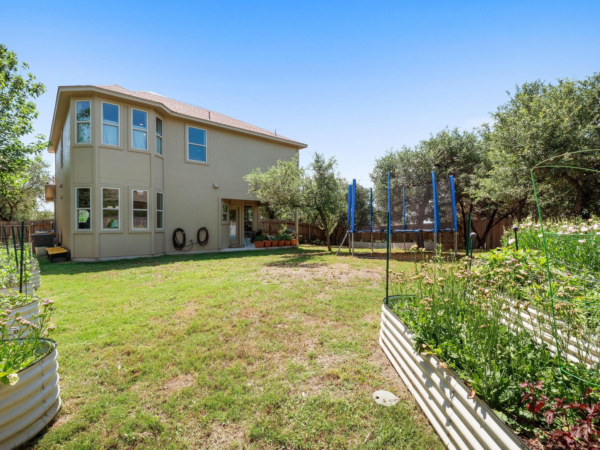 10103 Twin Lake Loop, Dripping Springs, TX 78620