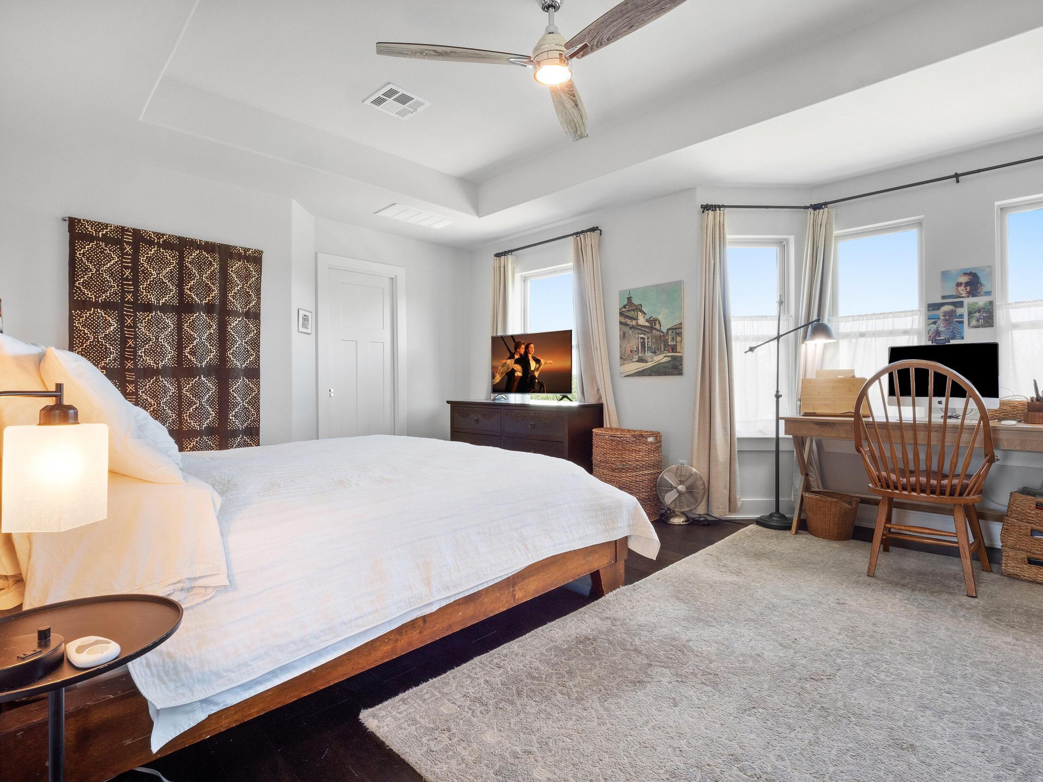 10103 Twin Lake Loop, Dripping Springs, TX 78620