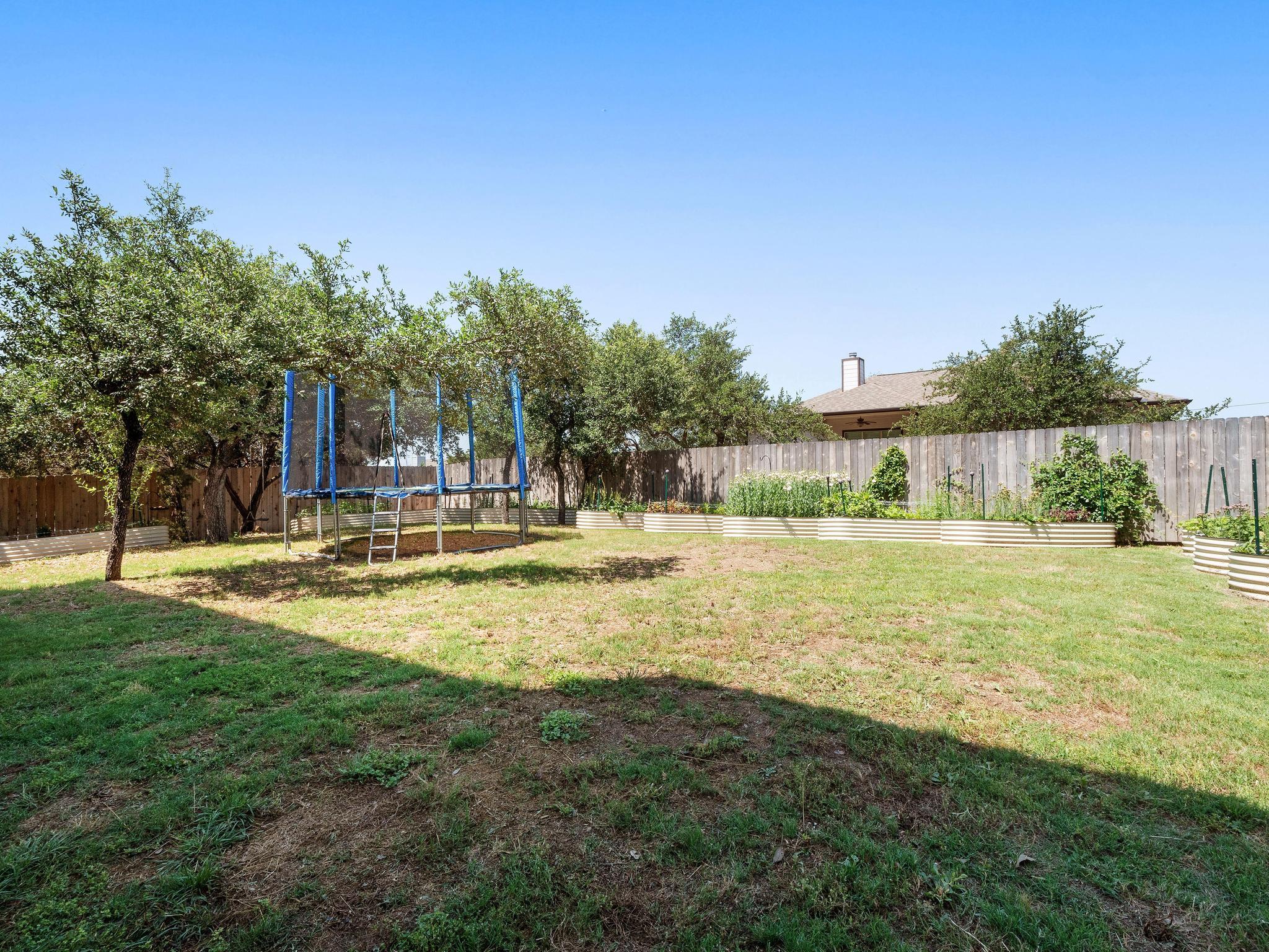 10103 Twin Lake Loop, Dripping Springs, TX 78620