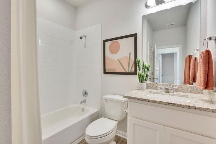 148 Two Bits Ln, Elgin, TX 78621