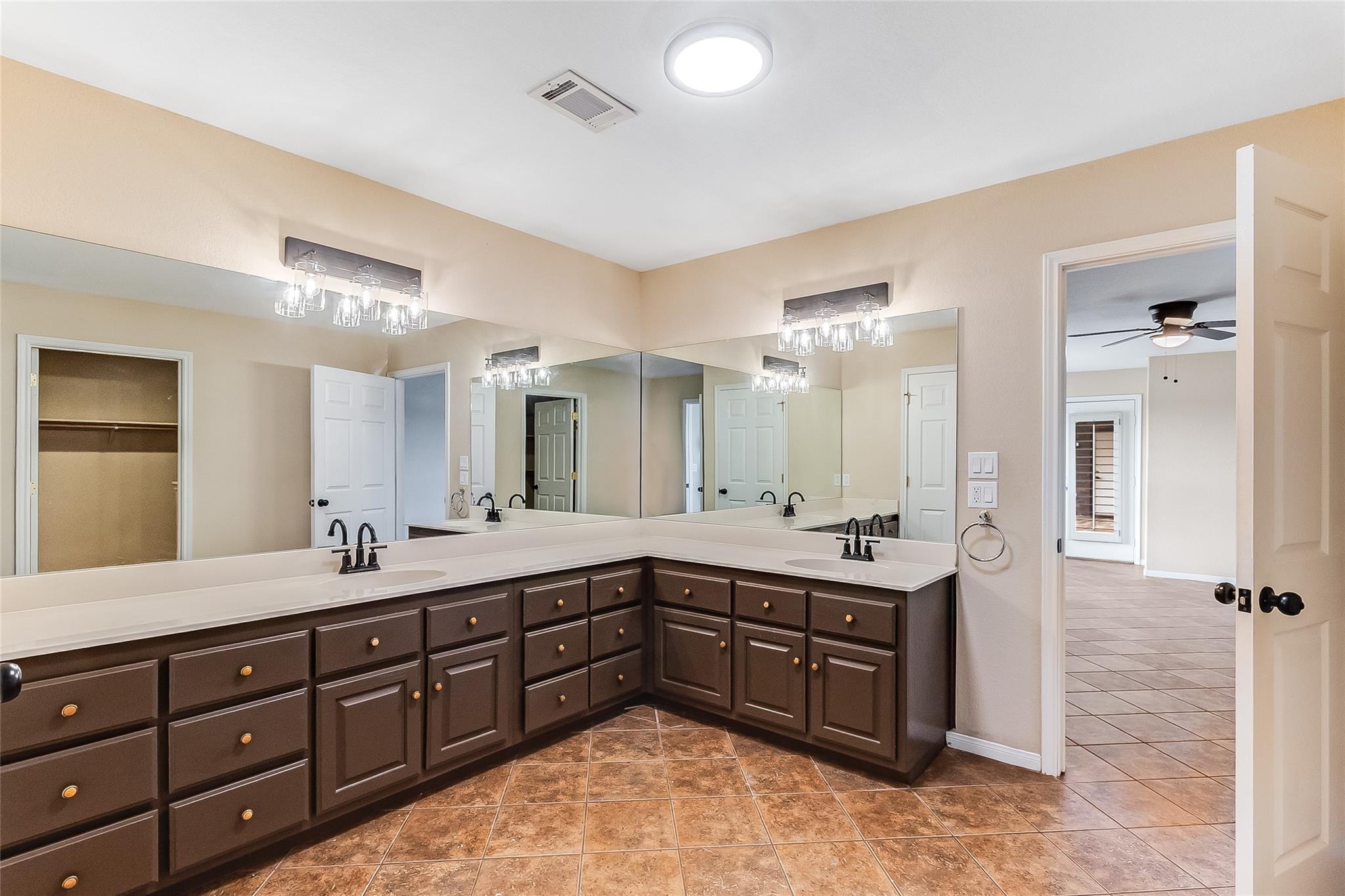 8321 County Road 200, Burnet, TX 78611