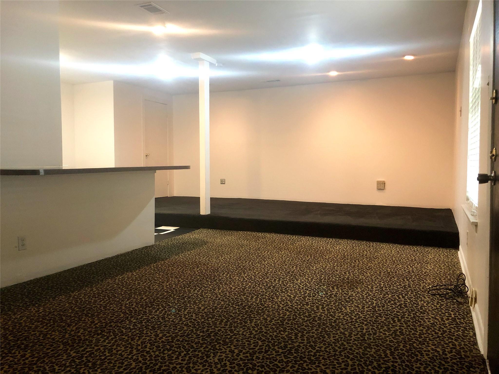 2403 Sherwood Ln, Austin, TX 78704