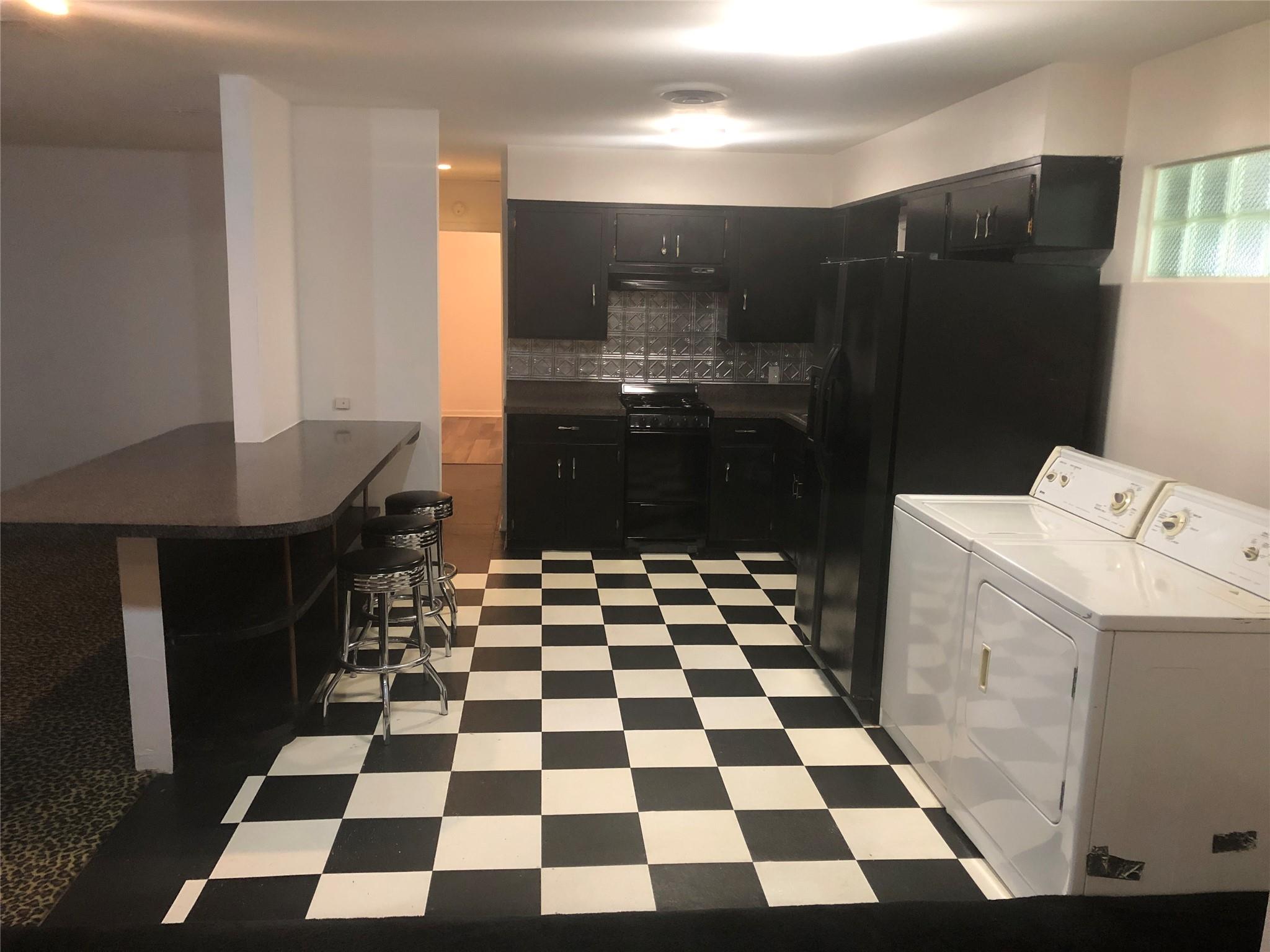 2403 Sherwood Ln, Austin, TX 78704