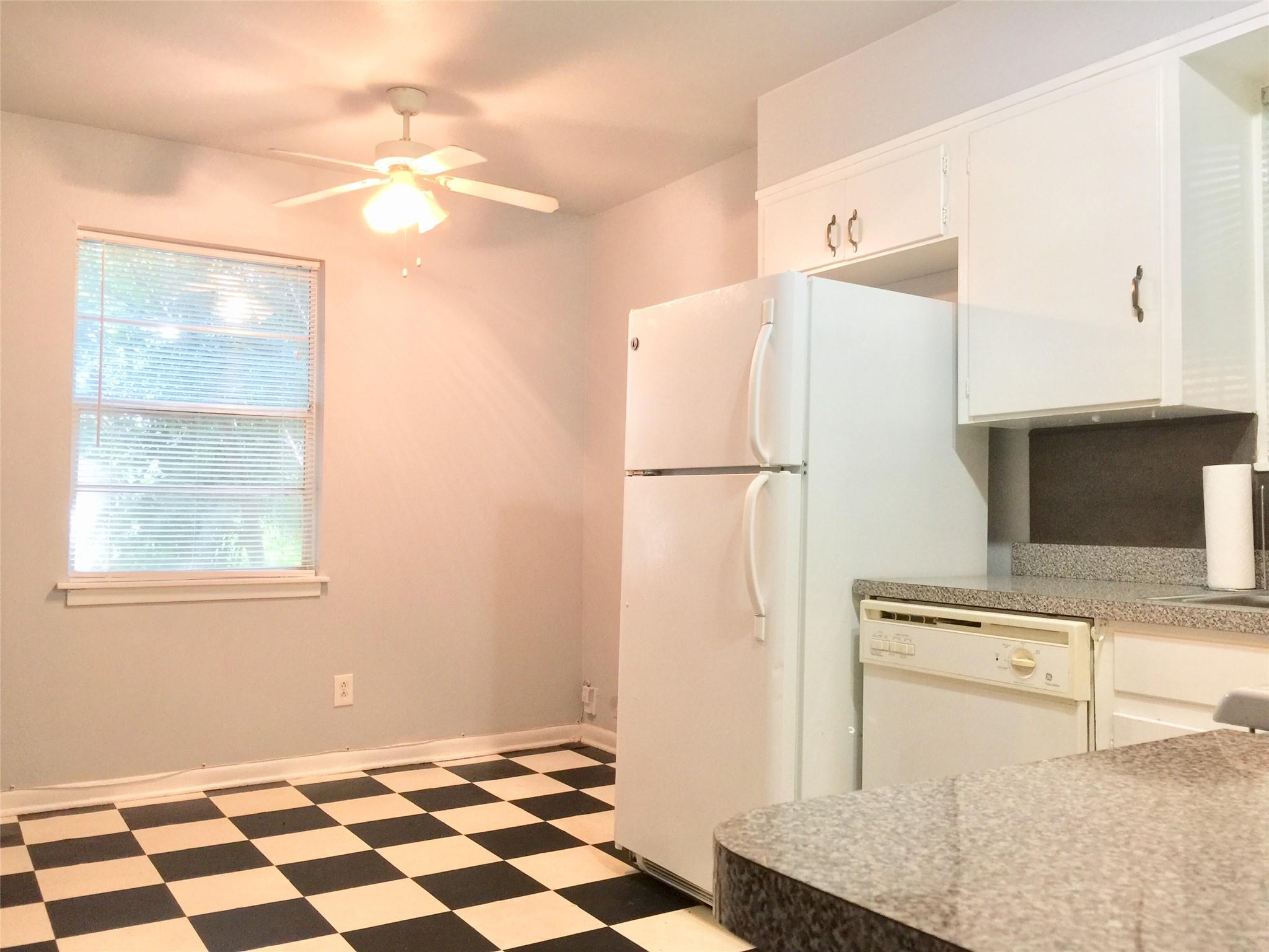 2403 Sherwood Ln, Austin, TX 78704