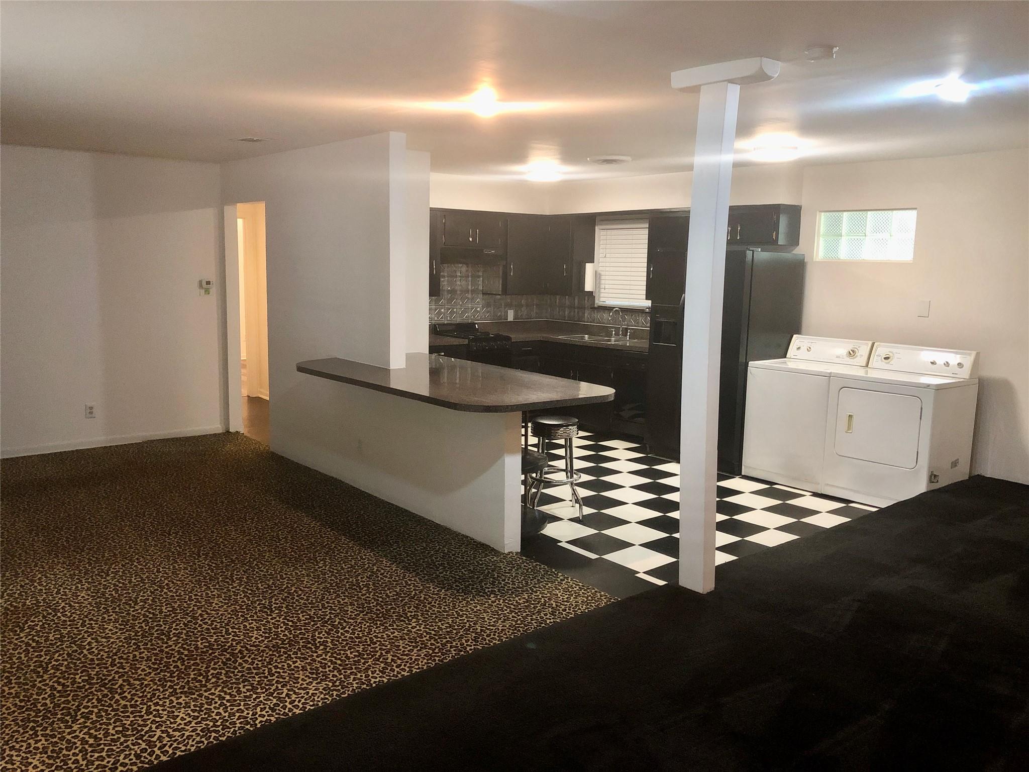 2403 Sherwood Ln, Austin, TX 78704