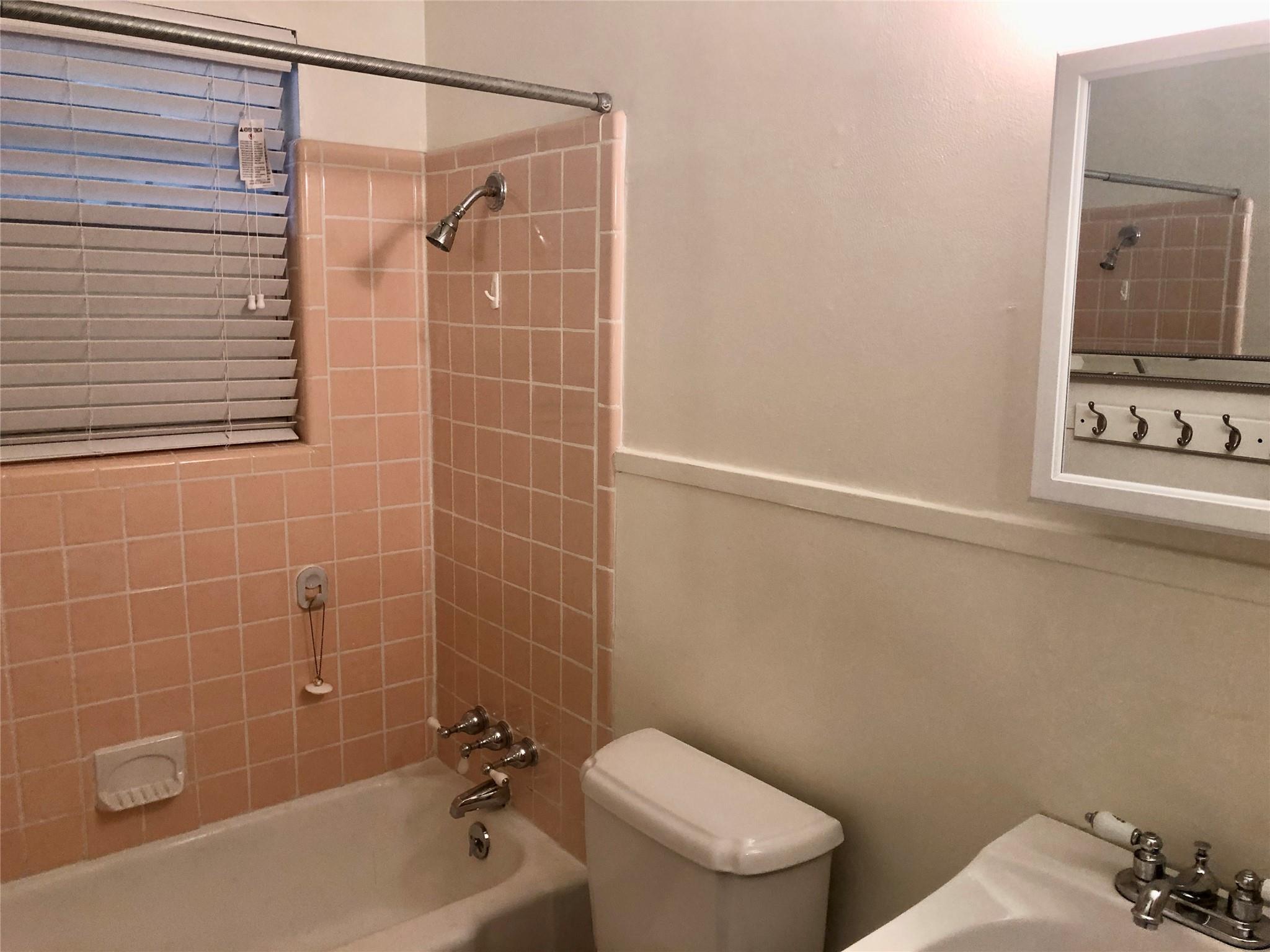 2403 Sherwood Ln, Austin, TX 78704