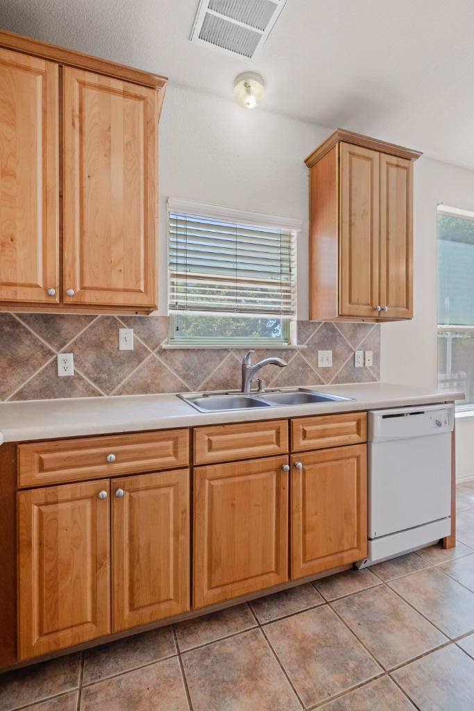 10520 Fosseway Dr, Austin, TX 78717
