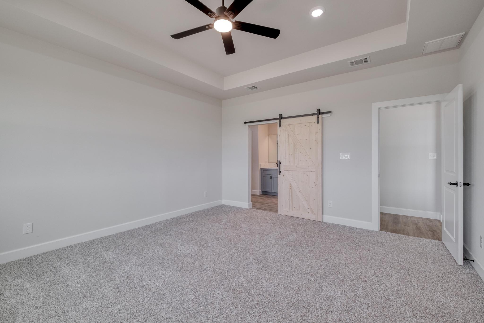203 Alonzo Dr, Del Valle, TX 78617