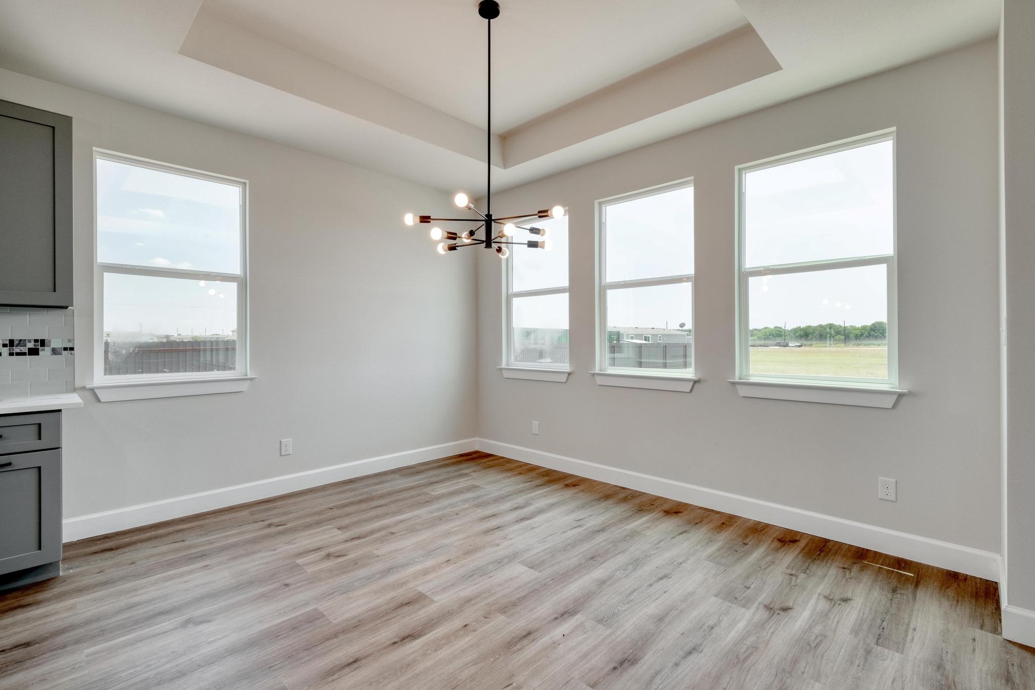 203 Alonzo Dr, Del Valle, TX 78617