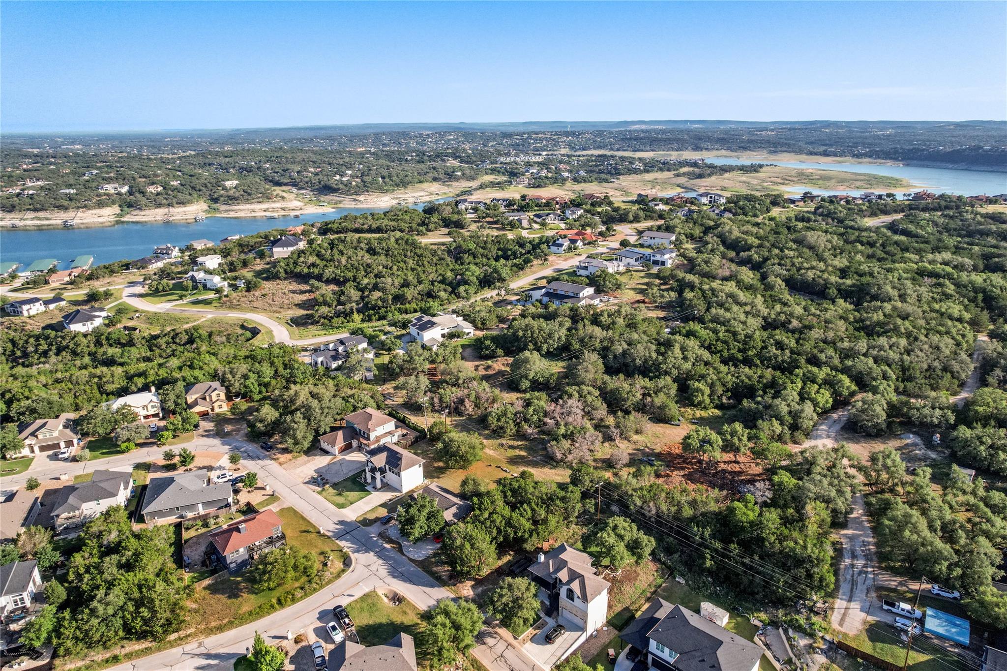 416 Summit Ridge Dr N, Lago Vista, TX 78645