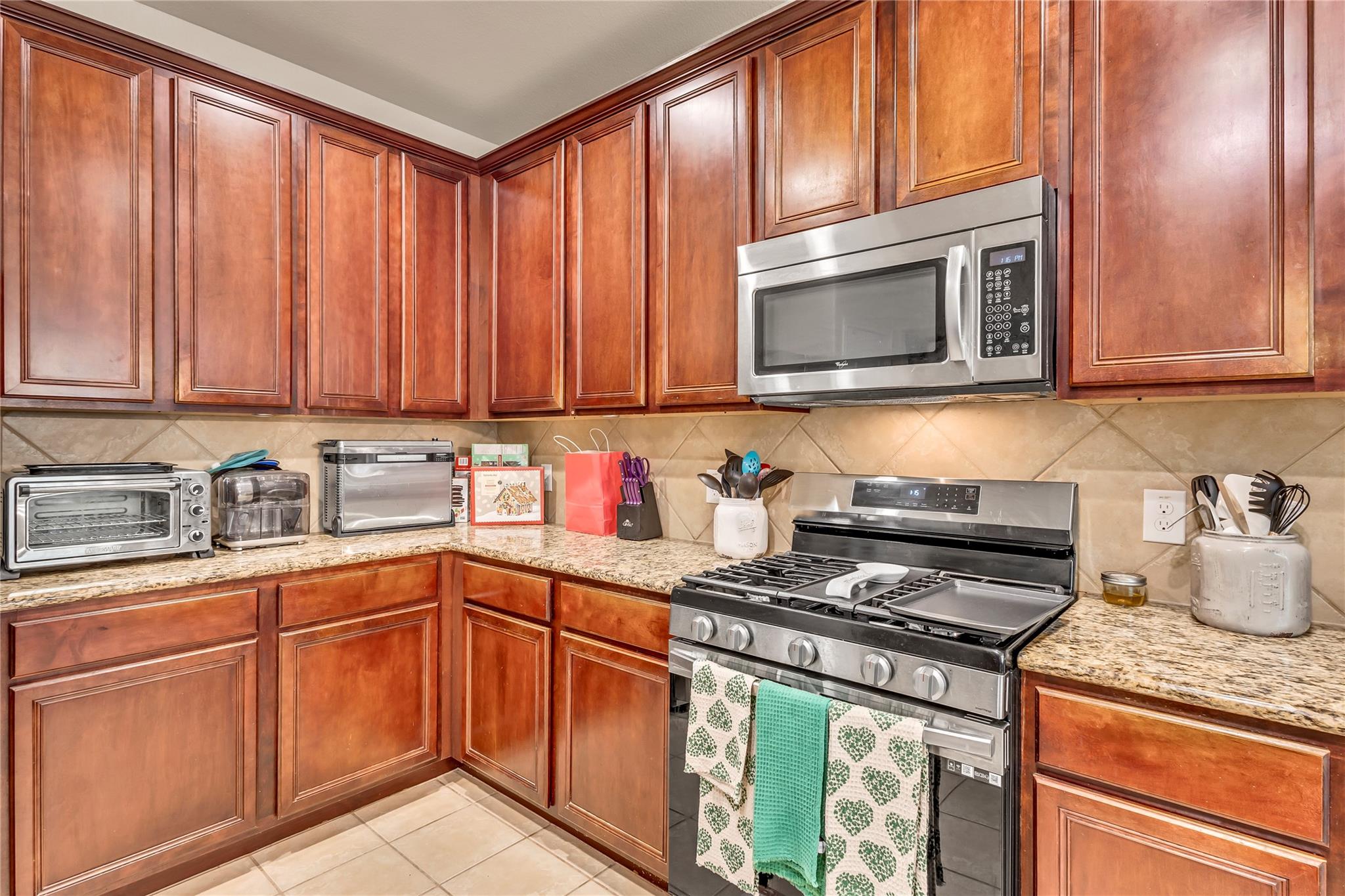 11001 Cap Stone Dr, Austin, TX 78739