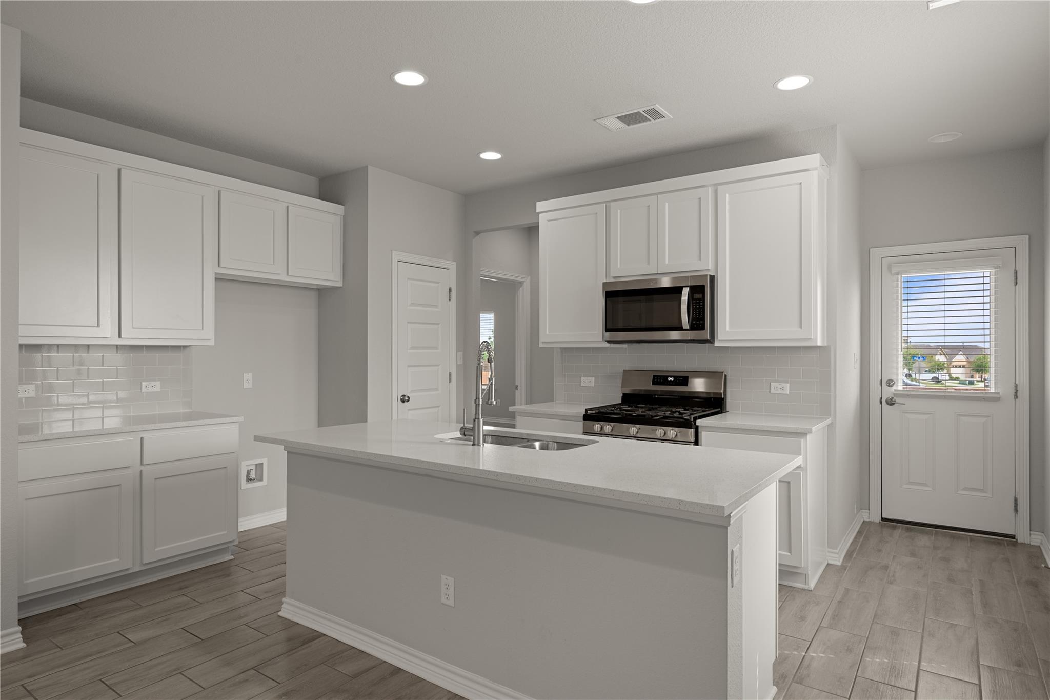 521 Rearing Mare Pass, Georgetown, TX 78626