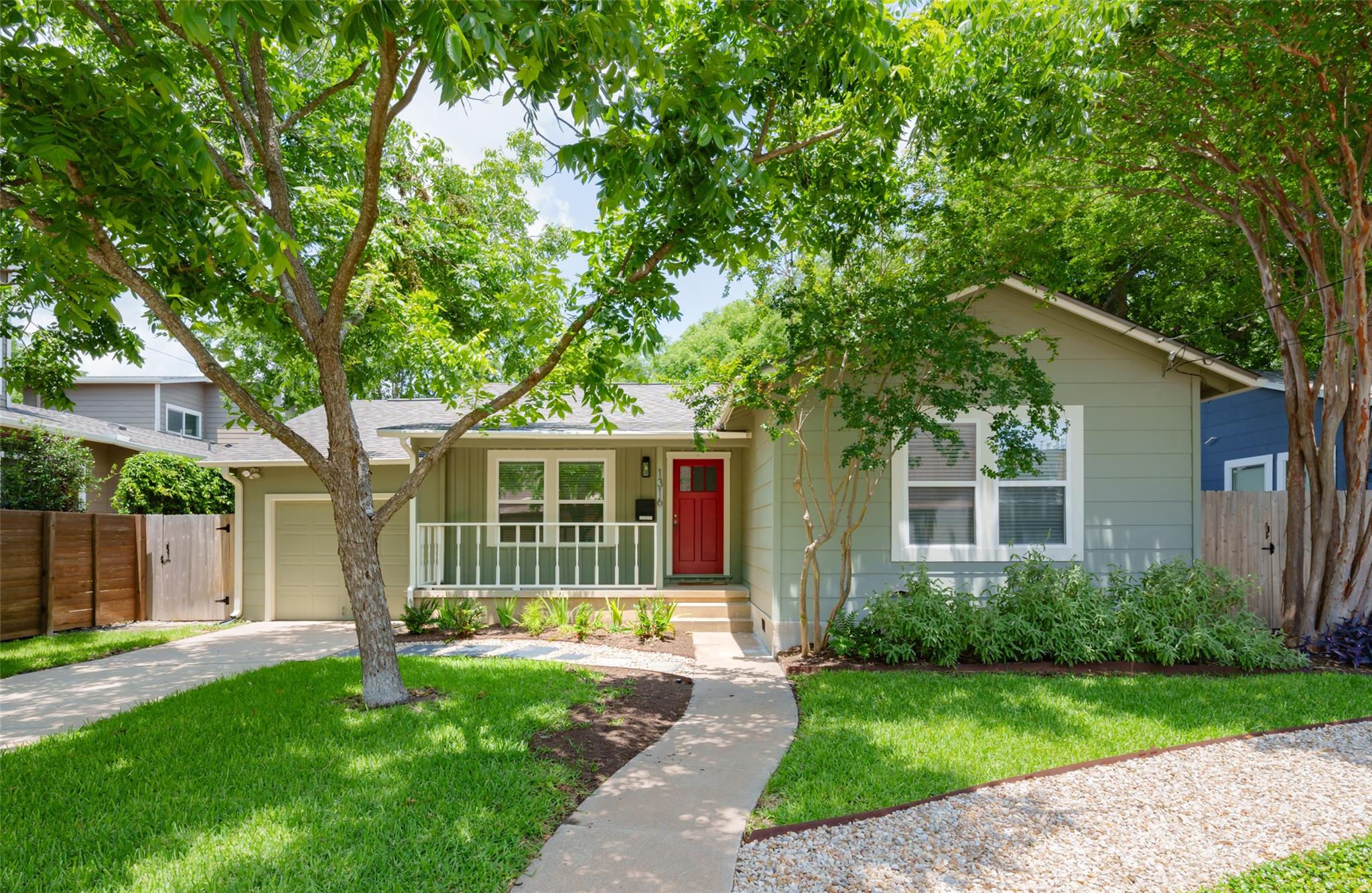 1316 Arcadia Ave, Austin, TX 78757