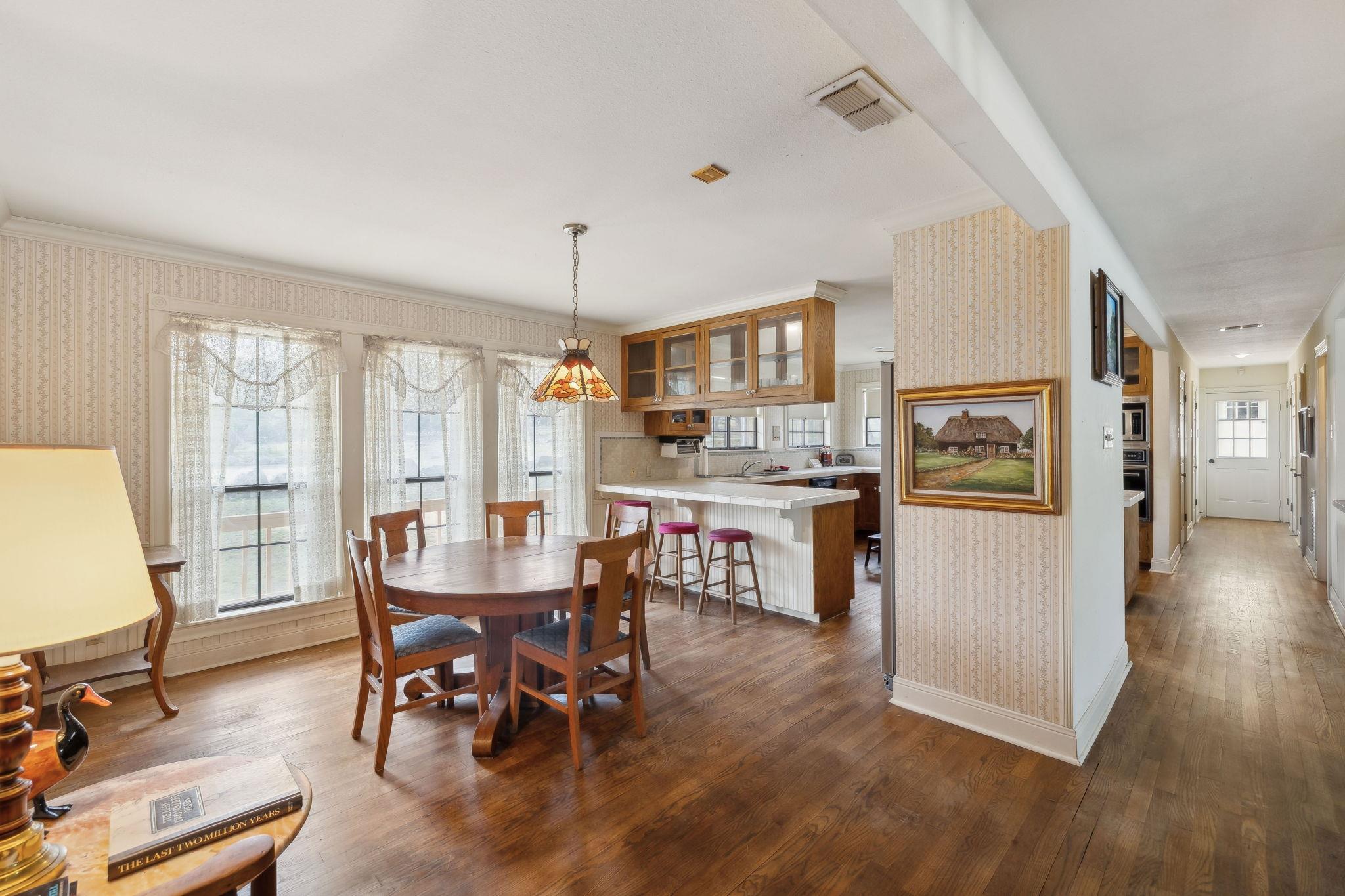 27846 Natural Bridge Caverns Rd, San Antonio, TX 78266