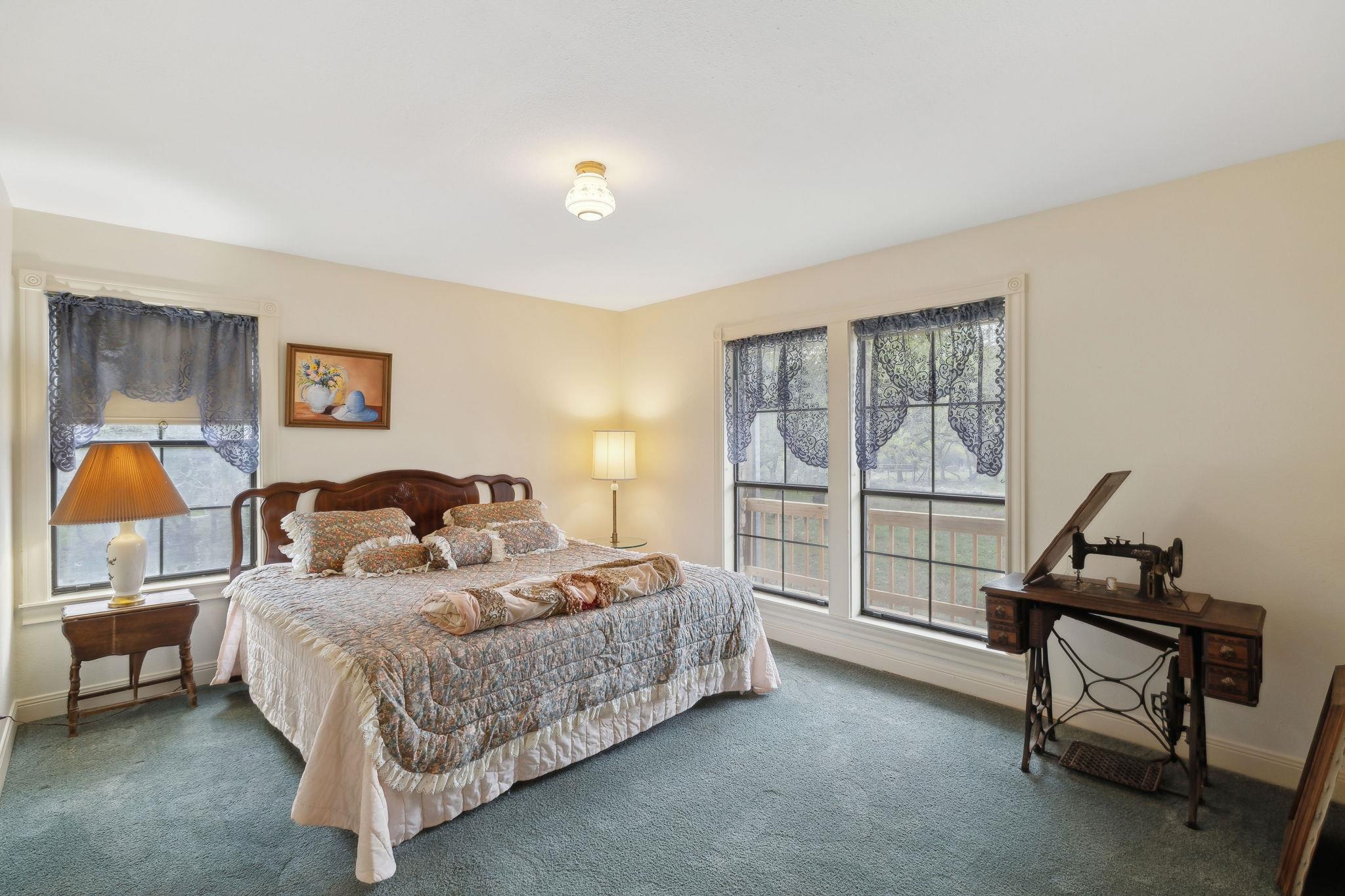 27846 Natural Bridge Caverns Rd, San Antonio, TX 78266