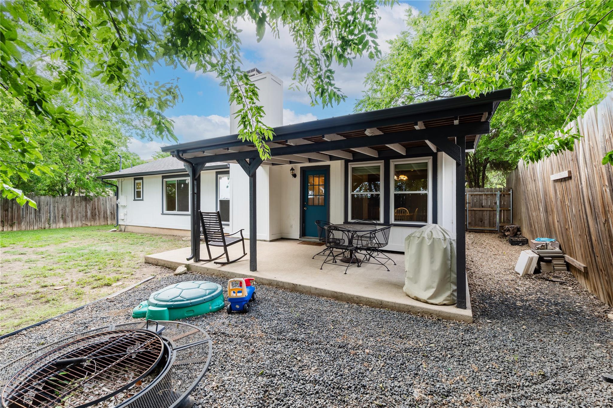 1404 Troy Ln, Round Rock, TX 78664
