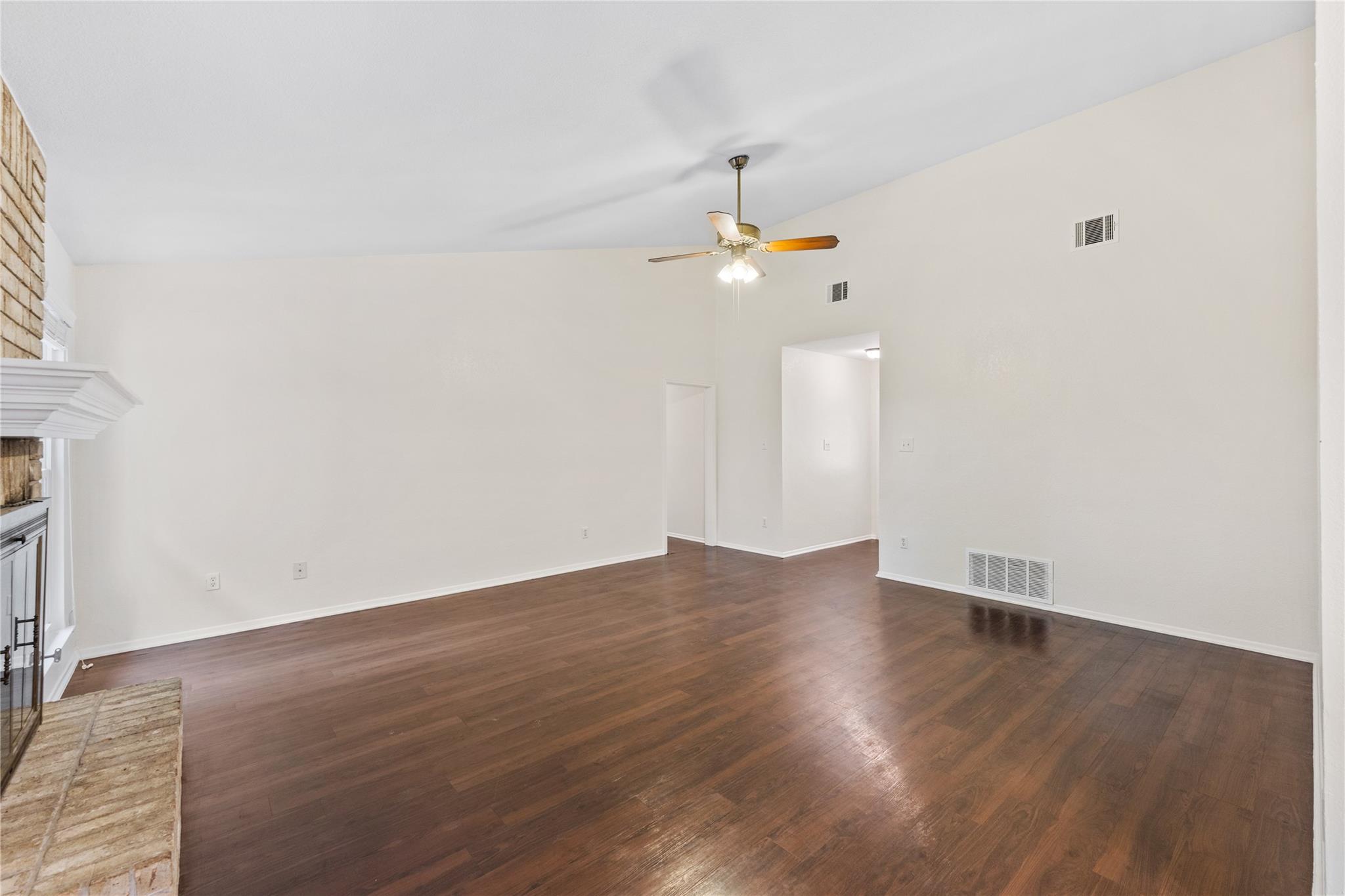1404 Troy Ln, Round Rock, TX 78664