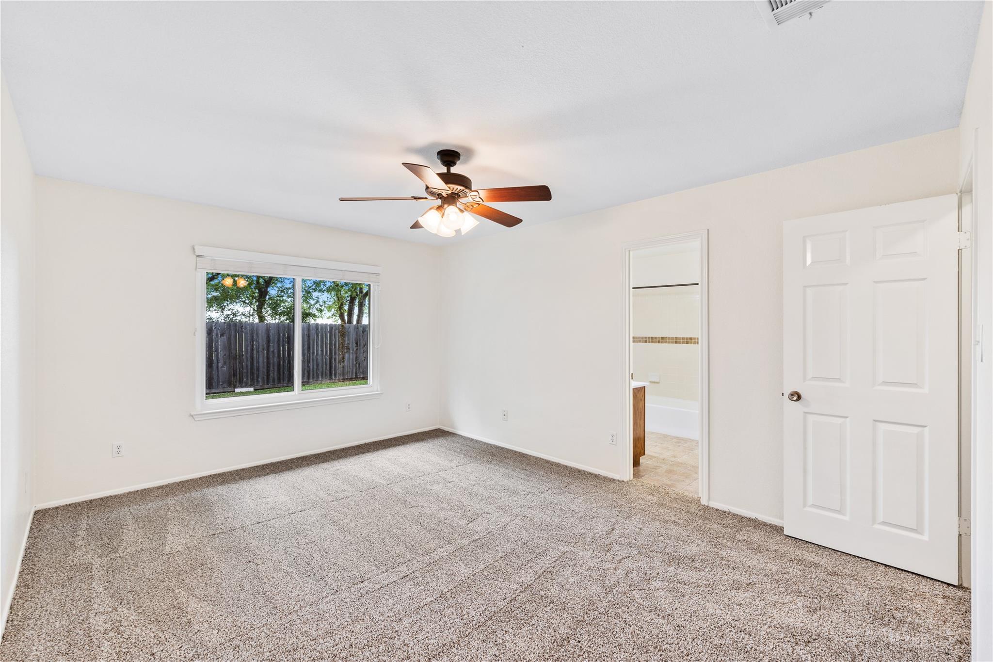 1404 Troy Ln, Round Rock, TX 78664
