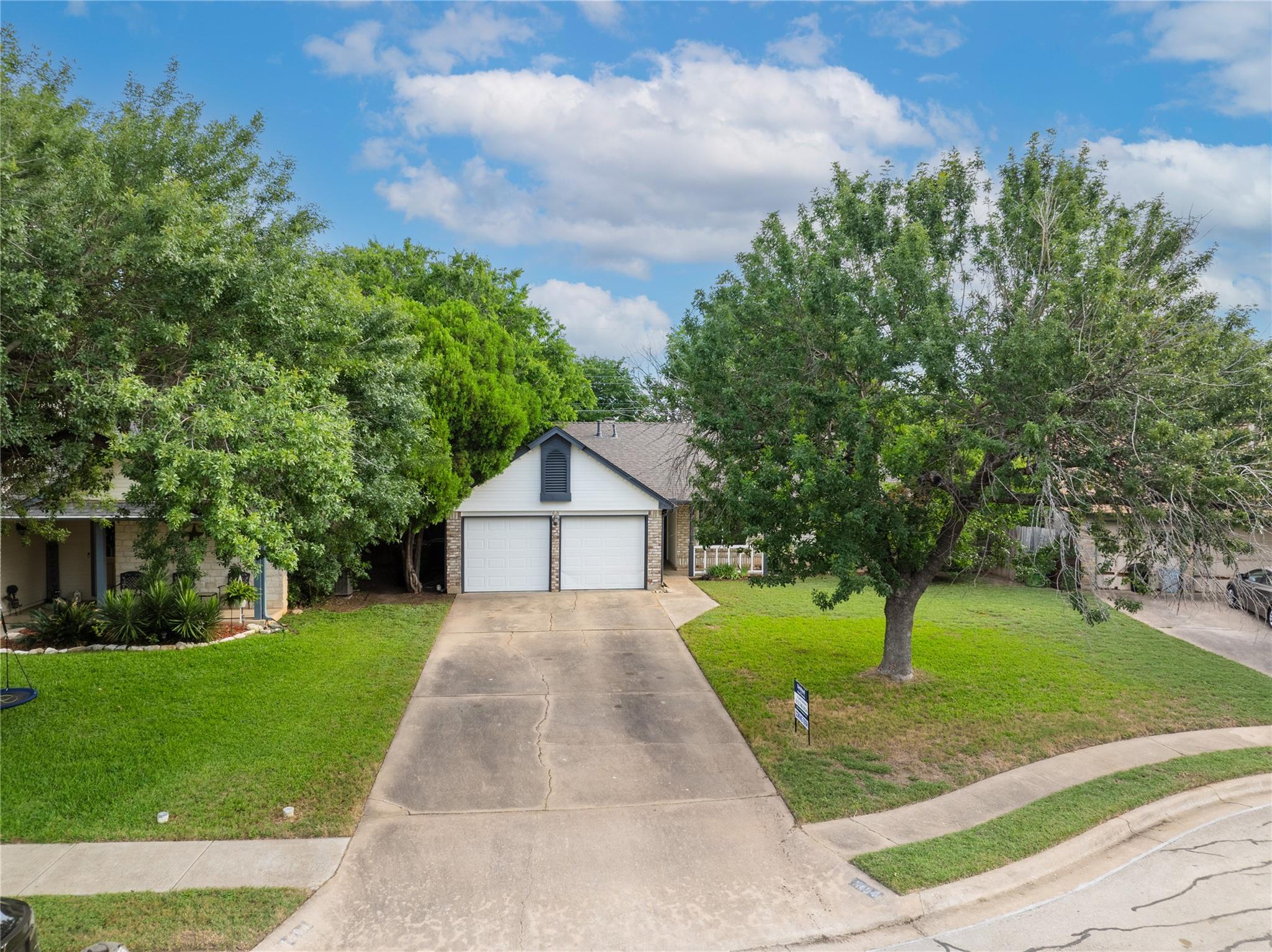 1404 Troy Ln, Round Rock, TX 78664