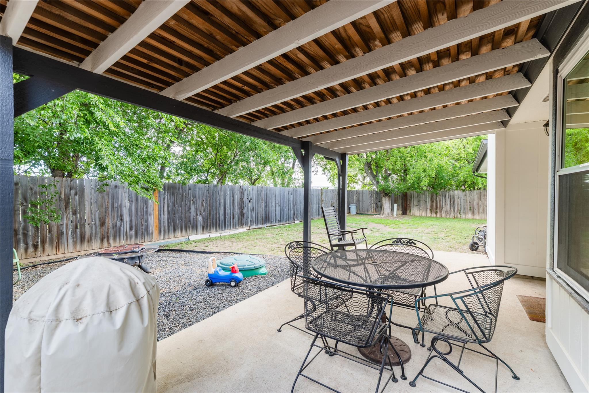 1404 Troy Ln, Round Rock, TX 78664