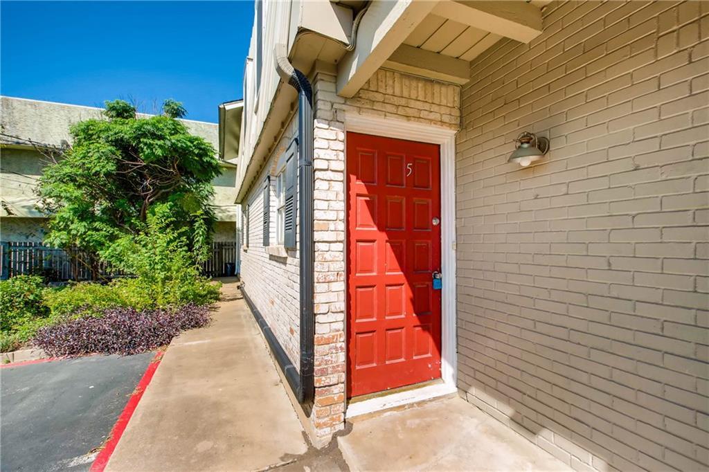 7914 Mullen Dr # 105, Austin, TX 78757