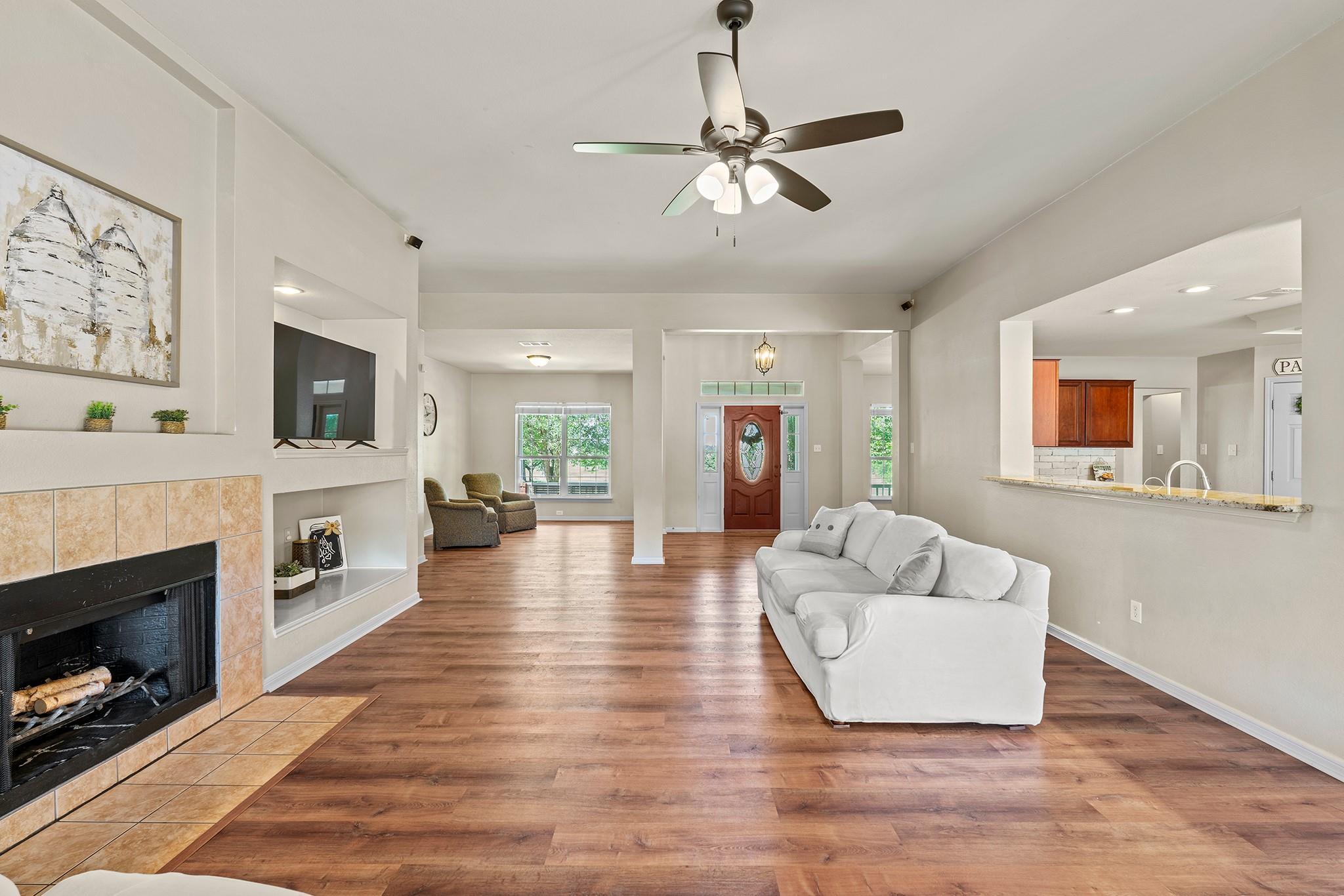 2140 County Road 305, Rockdale, TX 76567