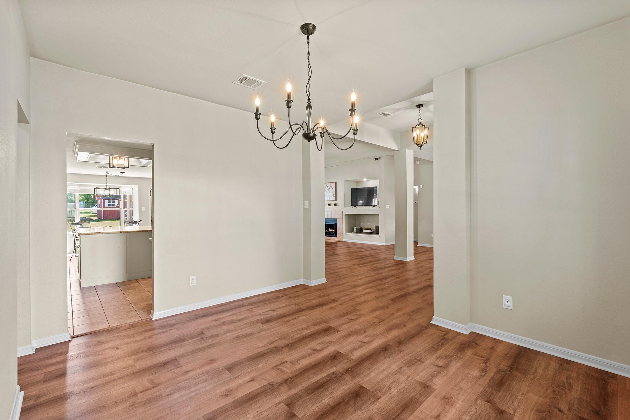 2140 County Road 305, Rockdale, TX 76567