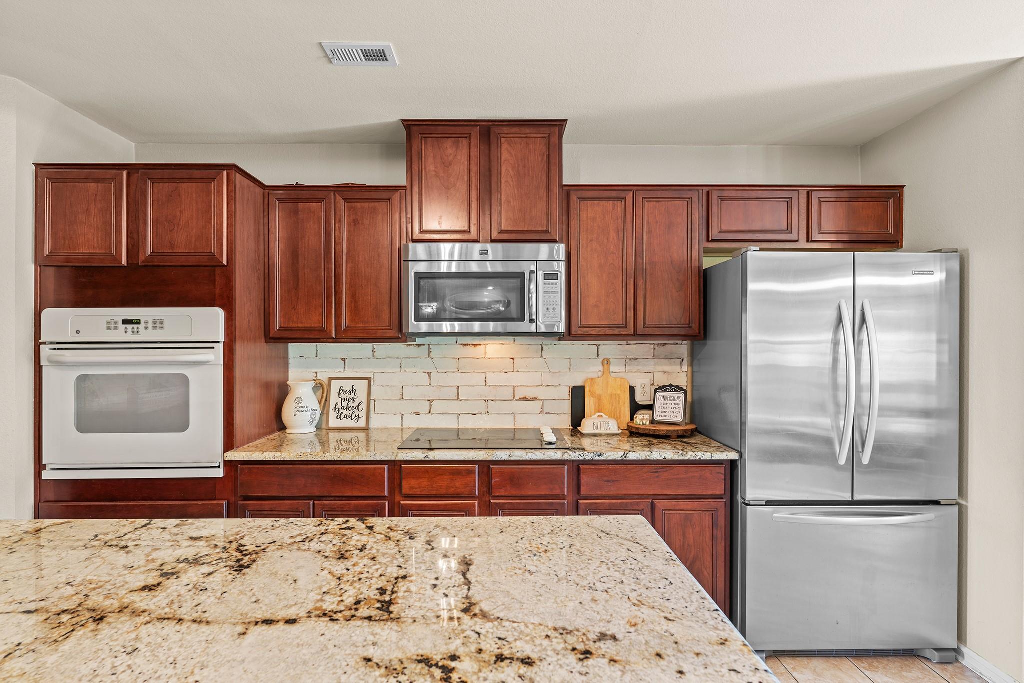 2140 County Road 305, Rockdale, TX 76567