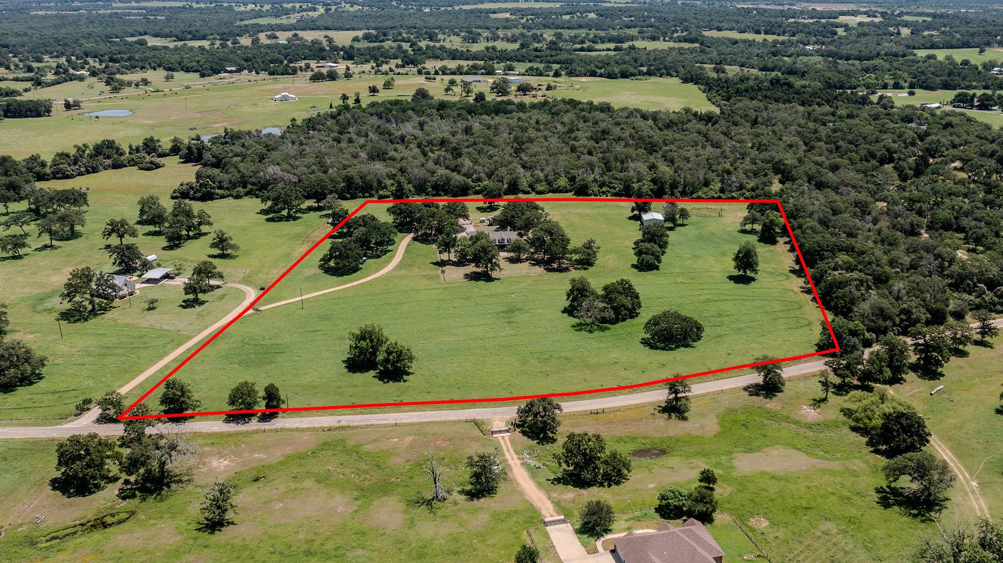 2140 County Road 305, Rockdale, TX 76567
