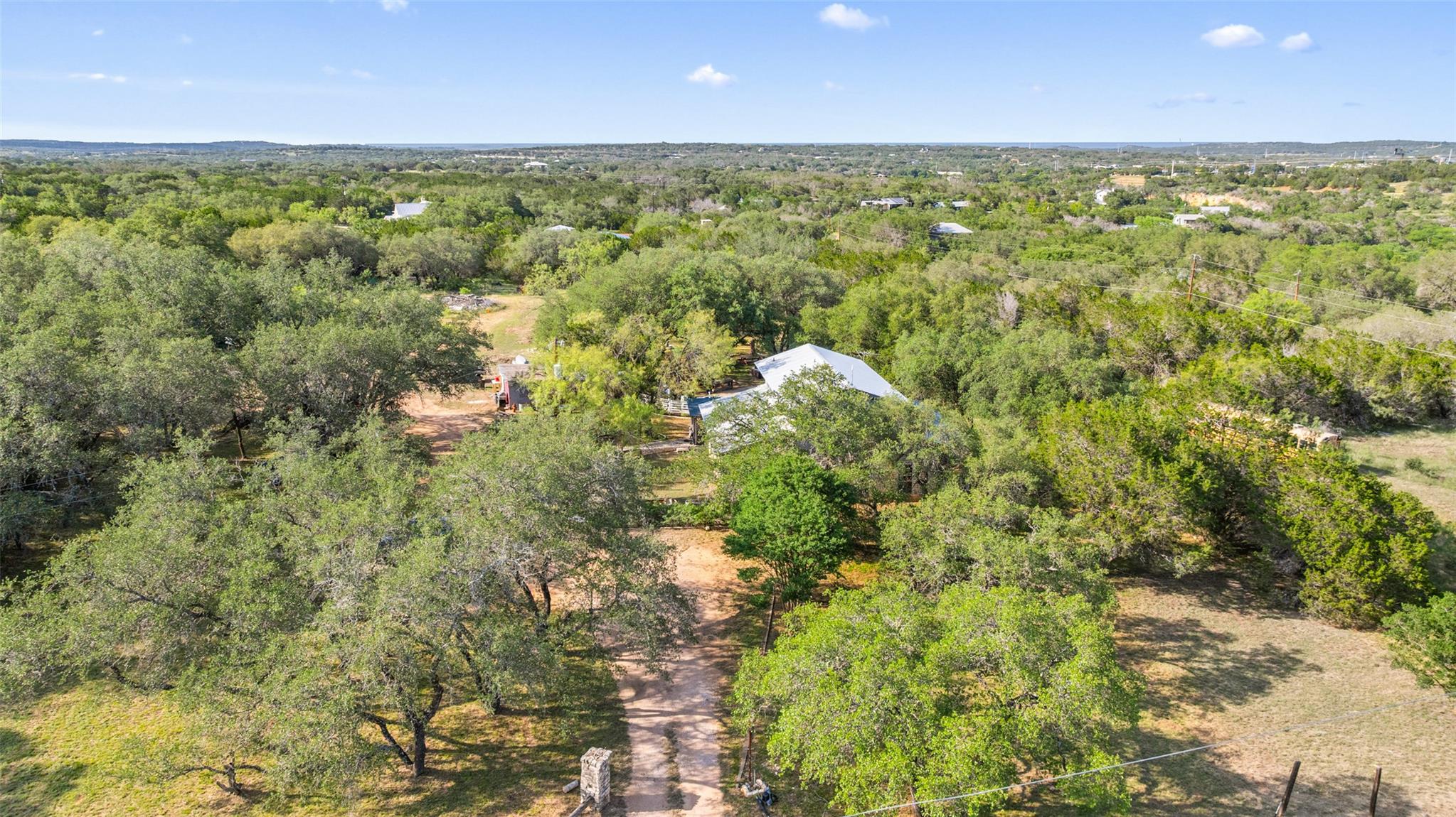 4414 Three Creek Trl, Spicewood, TX 78669