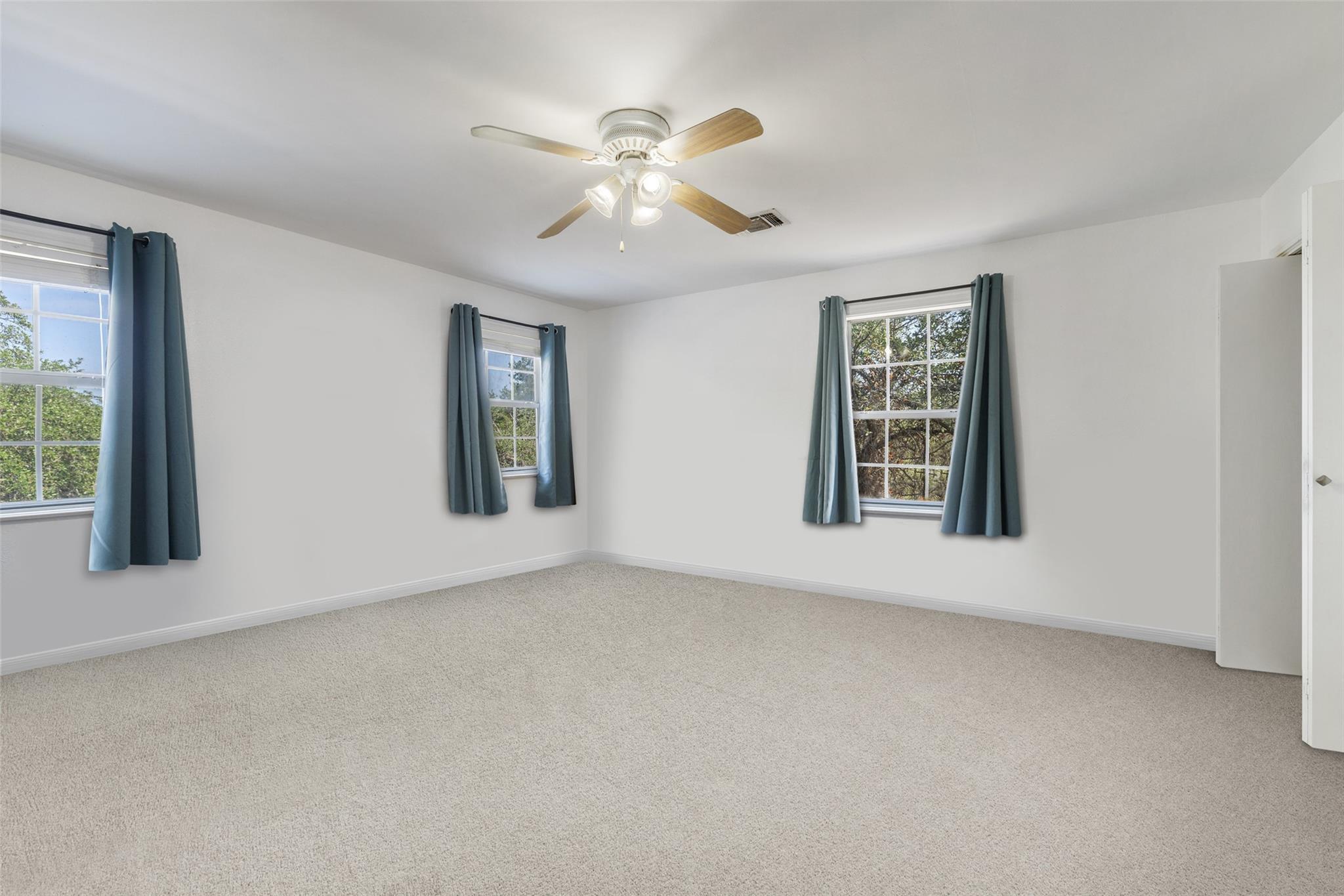 4414 Three Creek Trl, Spicewood, TX 78669