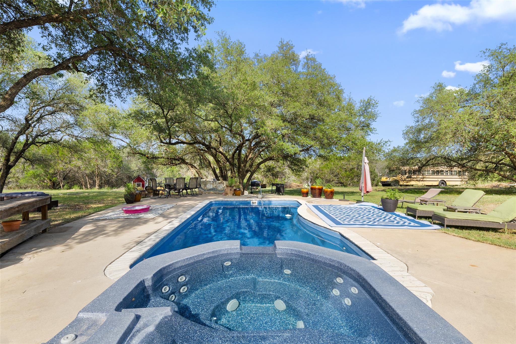 4414 Three Creek Trl, Spicewood, TX 78669