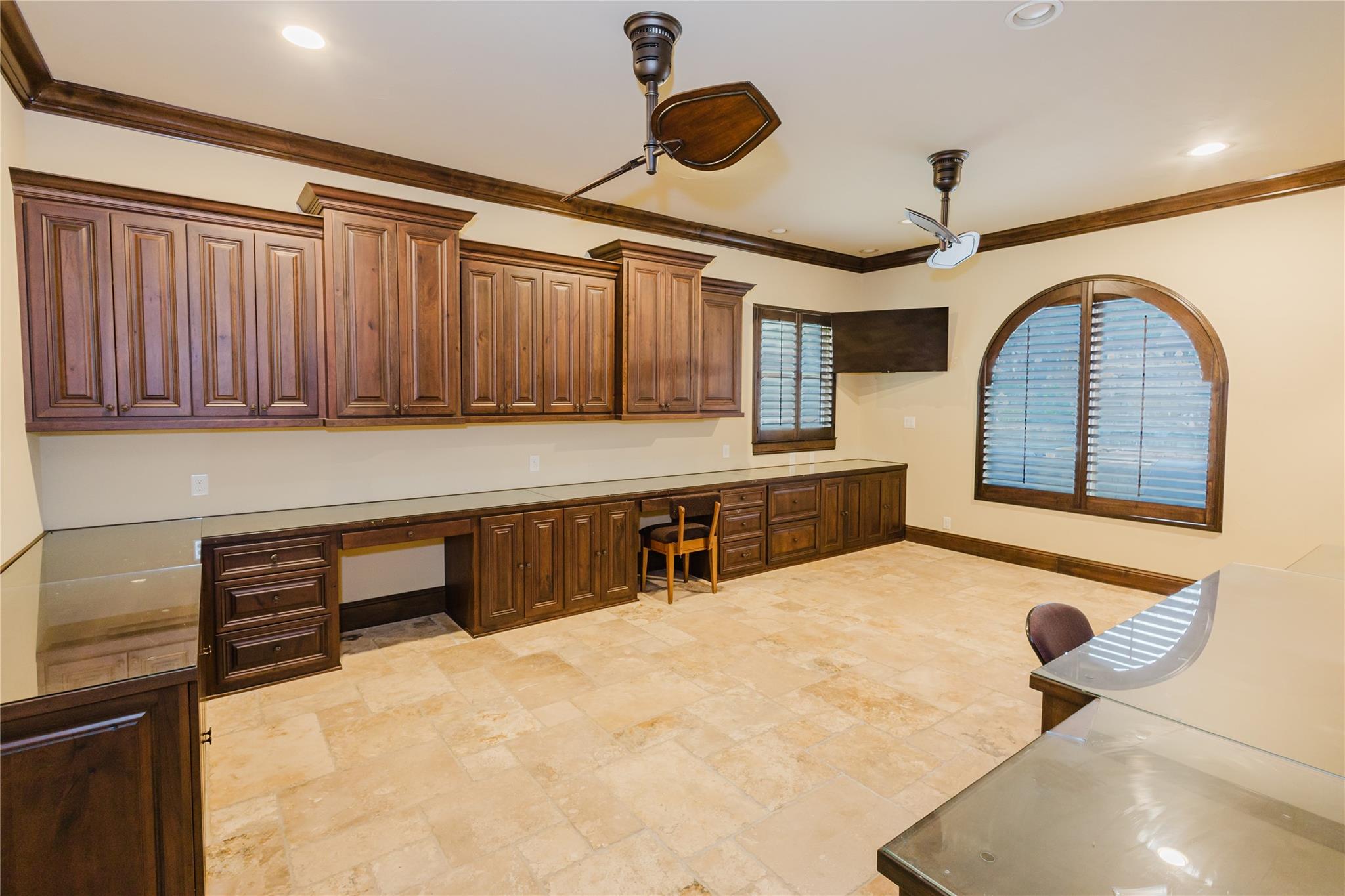 1024 Spanish Trl, New Braunfels, TX 78132