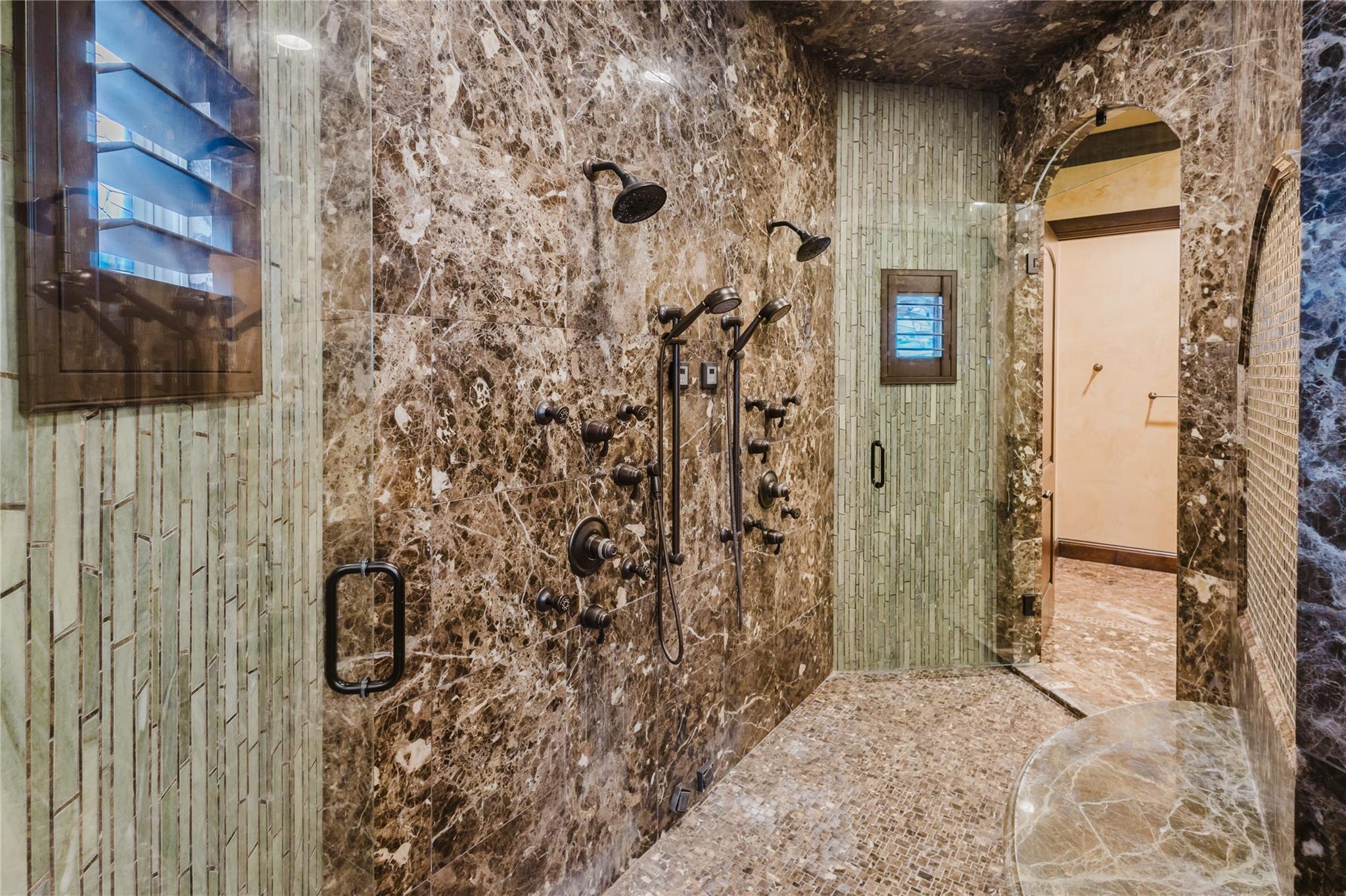 1024 Spanish Trl, New Braunfels, TX 78132