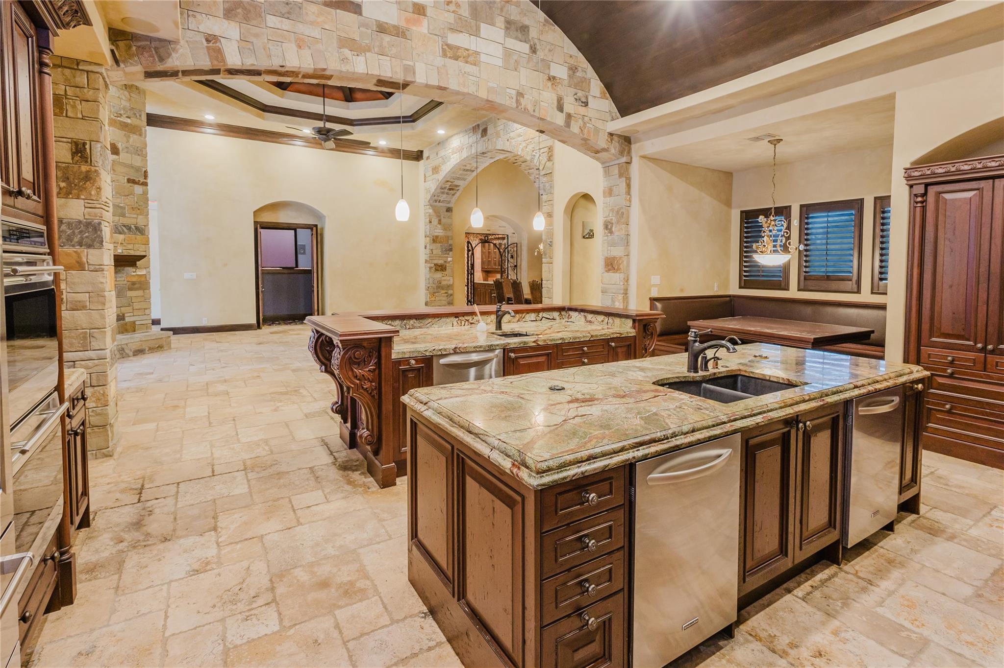 1024 Spanish Trl, New Braunfels, TX 78132