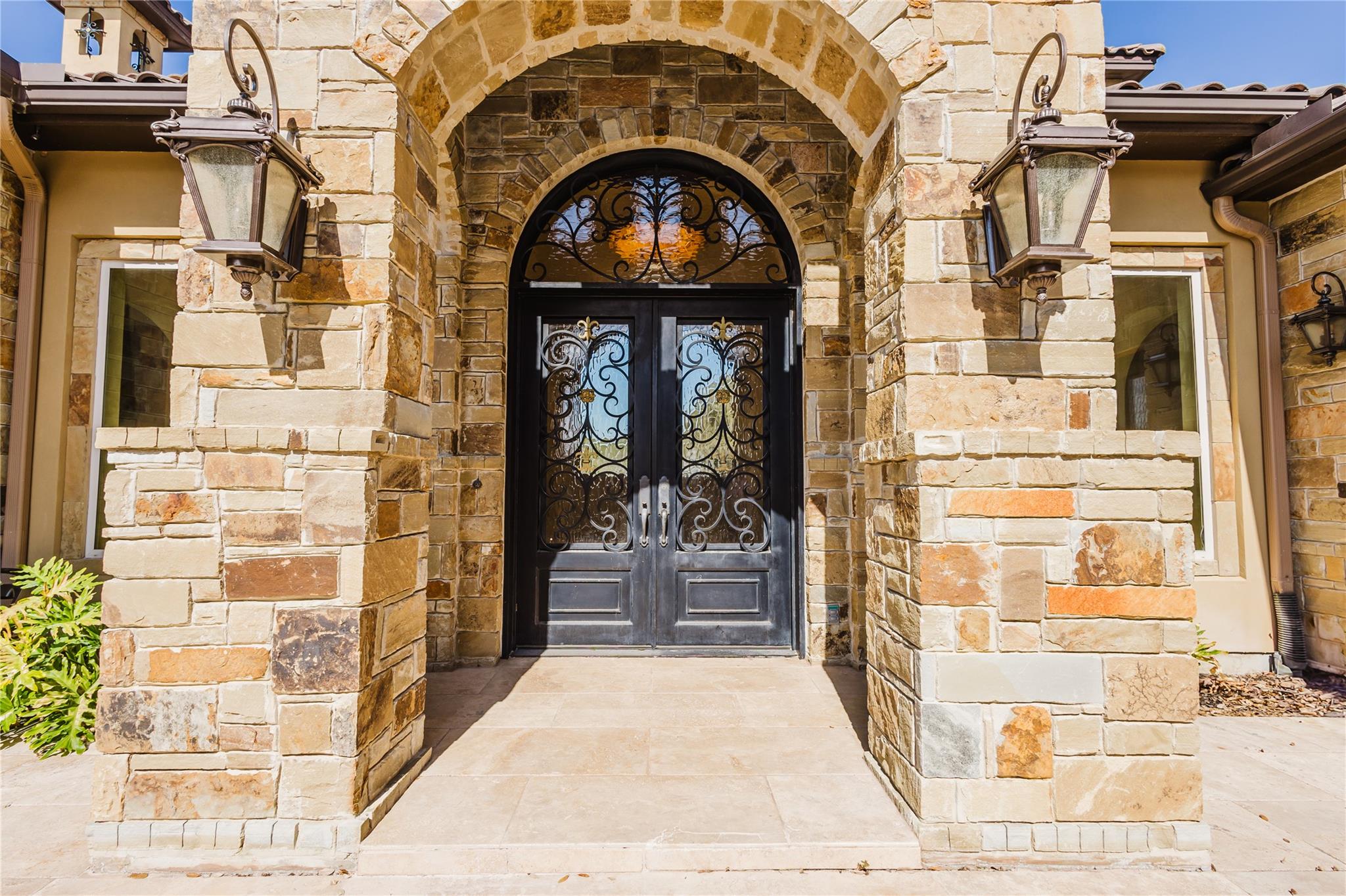 1024 Spanish Trl, New Braunfels, TX 78132