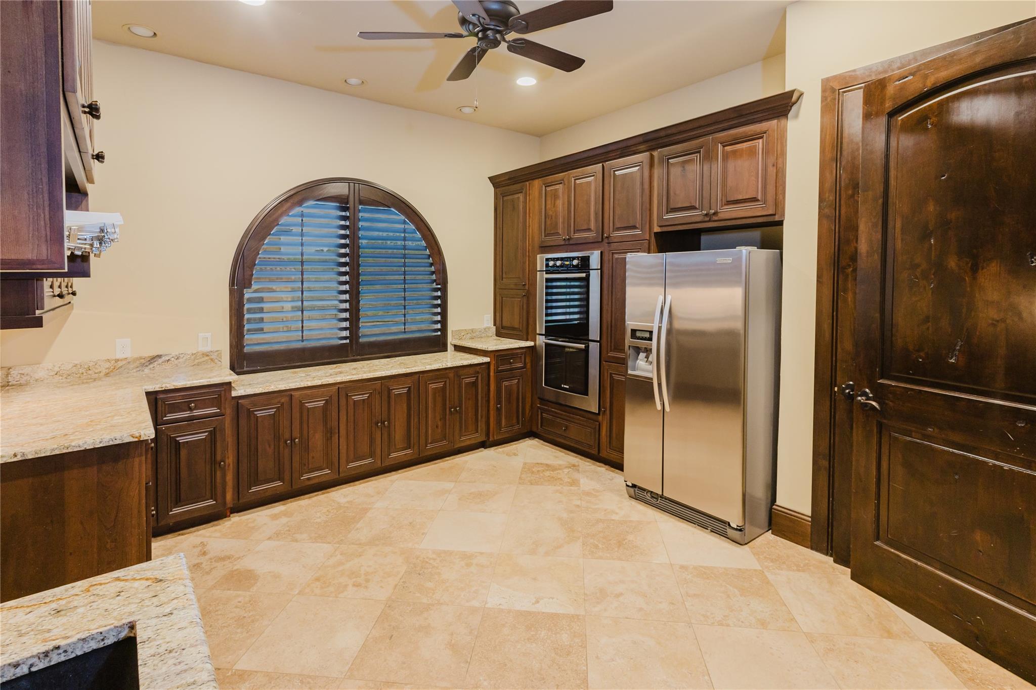 1024 Spanish Trl, New Braunfels, TX 78132