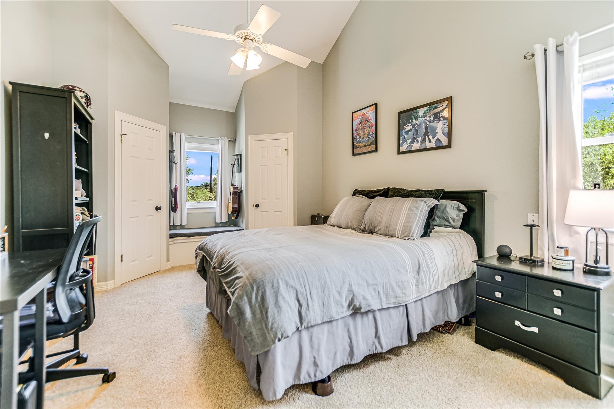 1011 Oak Meadow Dr, Dripping Springs, TX 78620